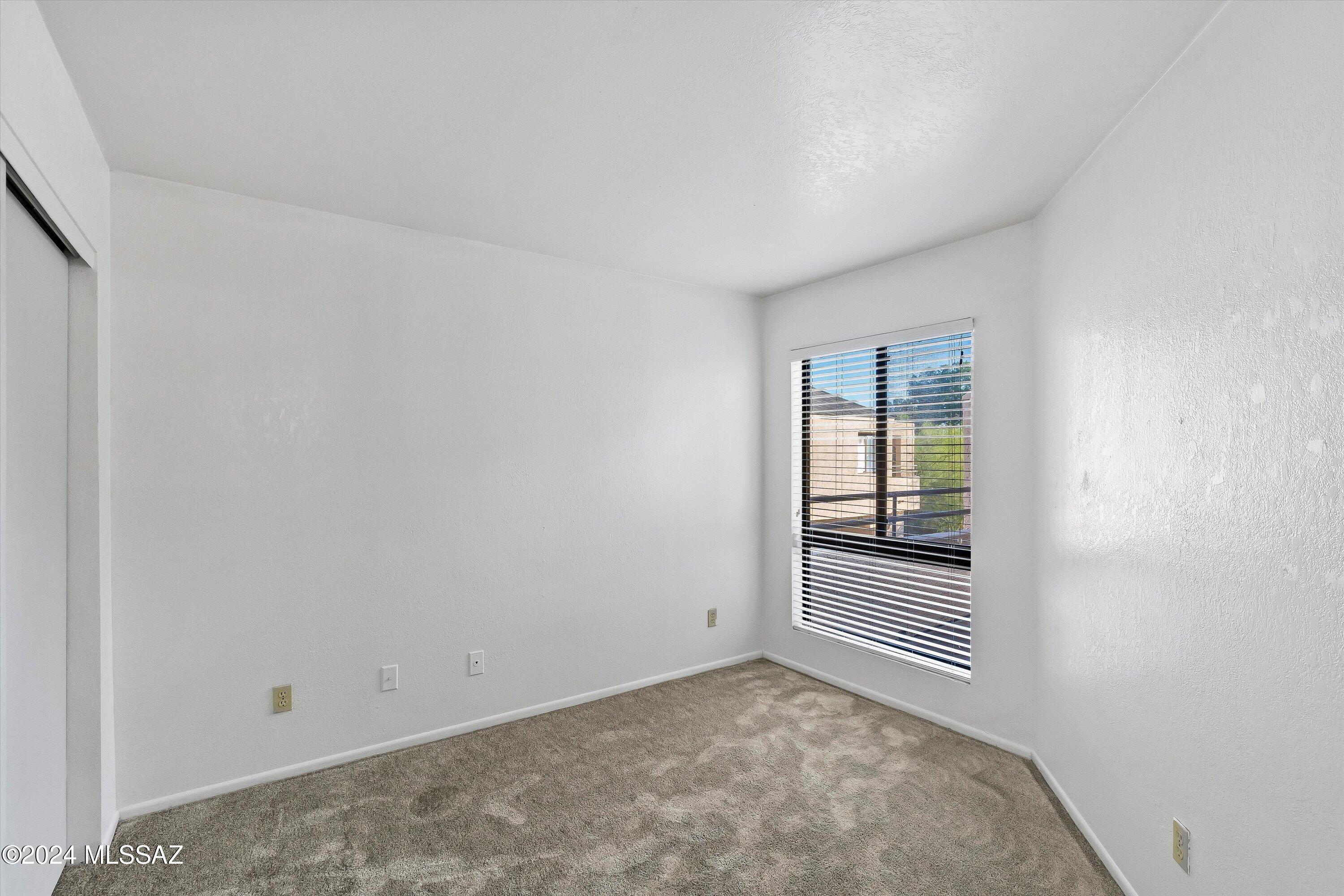 Coronado Place Condominiums II (Units 37-158) - Residential