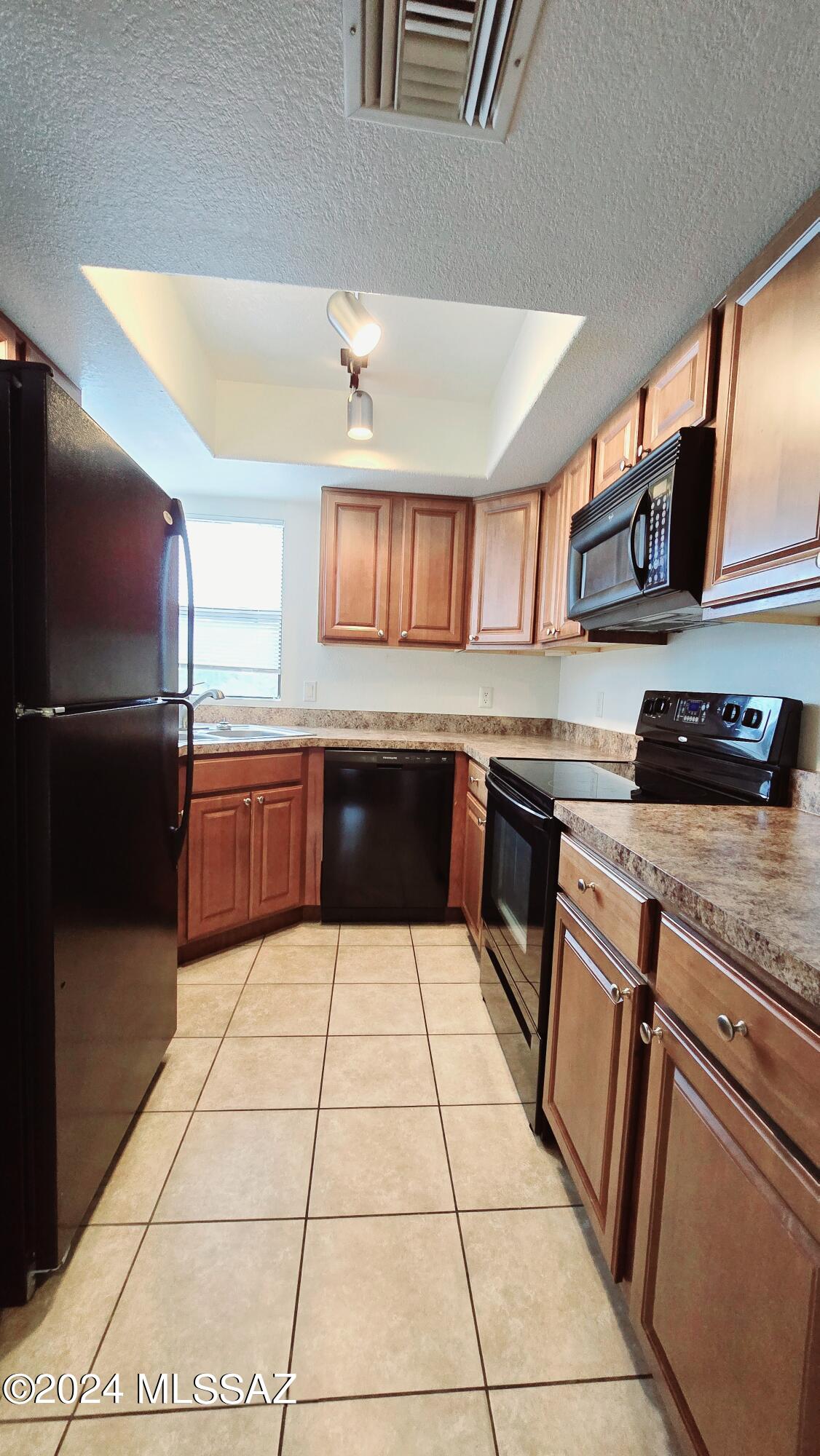 Greens at Ventana Canyon - Residential Lease