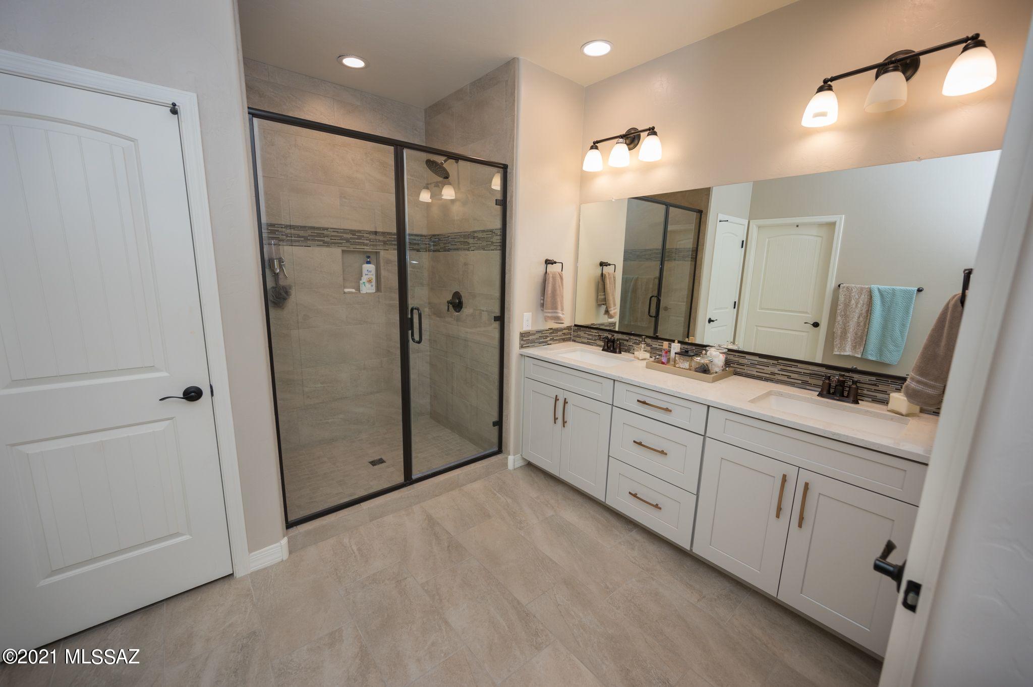 Paseo At Linda Vista - Residential