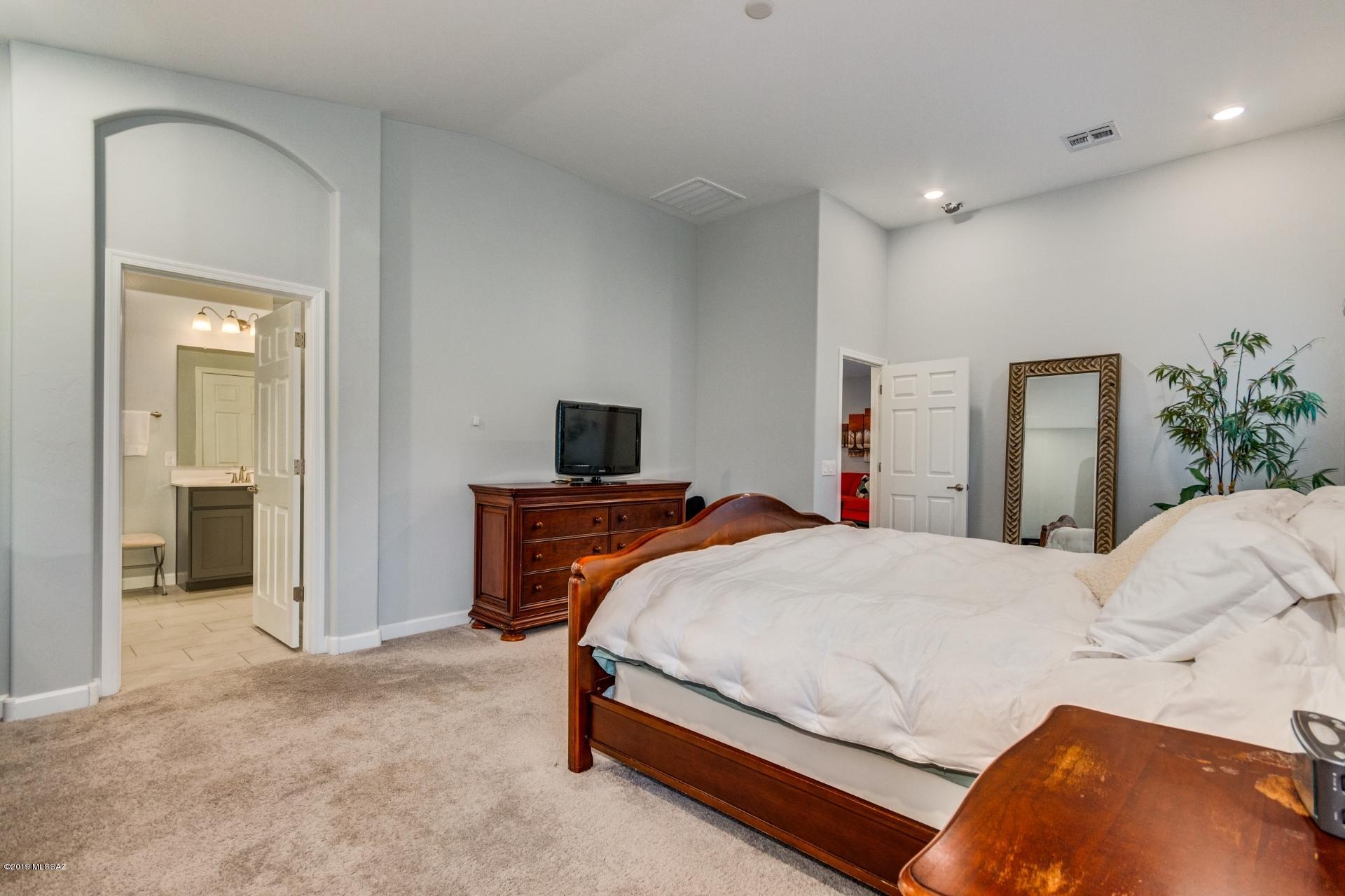 New Tucson Unit NO. 5 (1-312) - Residential