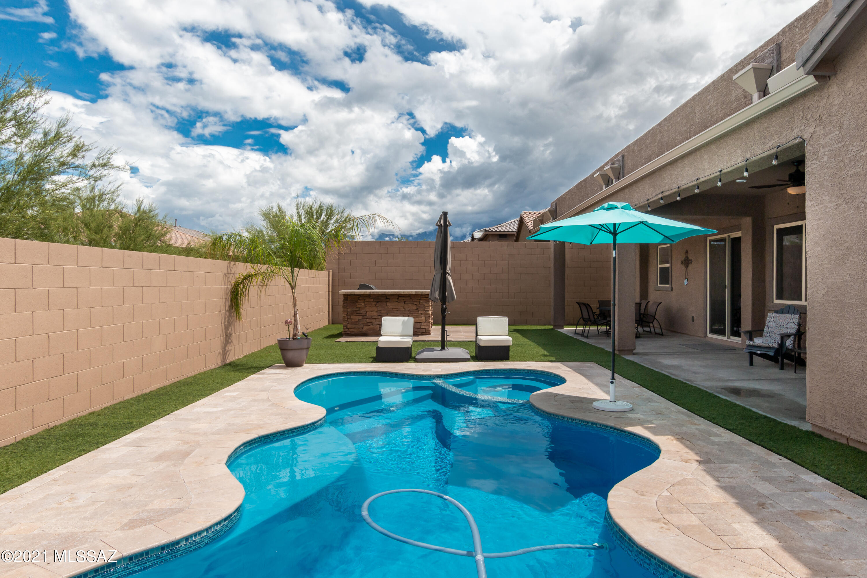 Eagles Rest SQ20152890001 - Residential