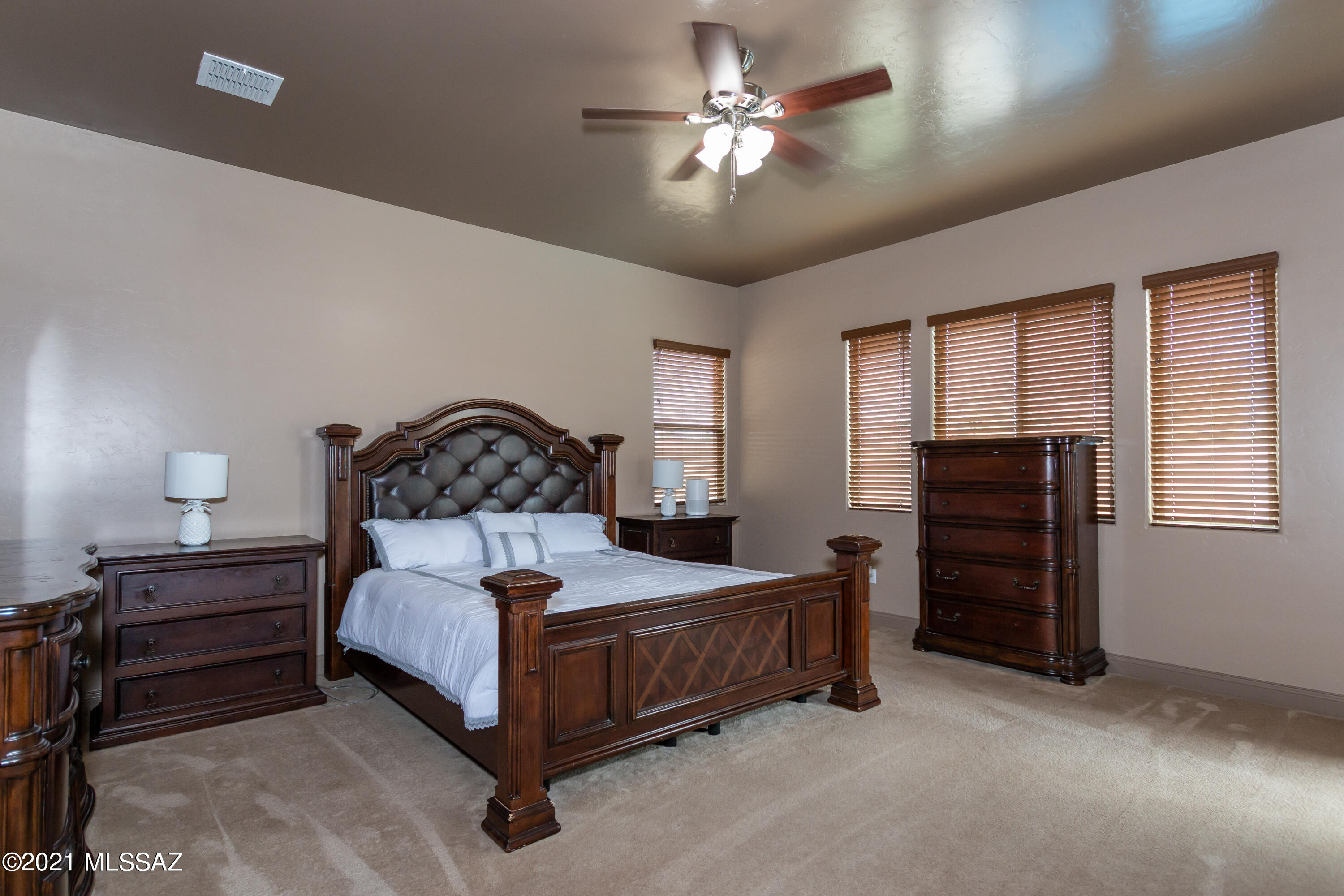 Eagles Rest SQ20152890001 - Residential