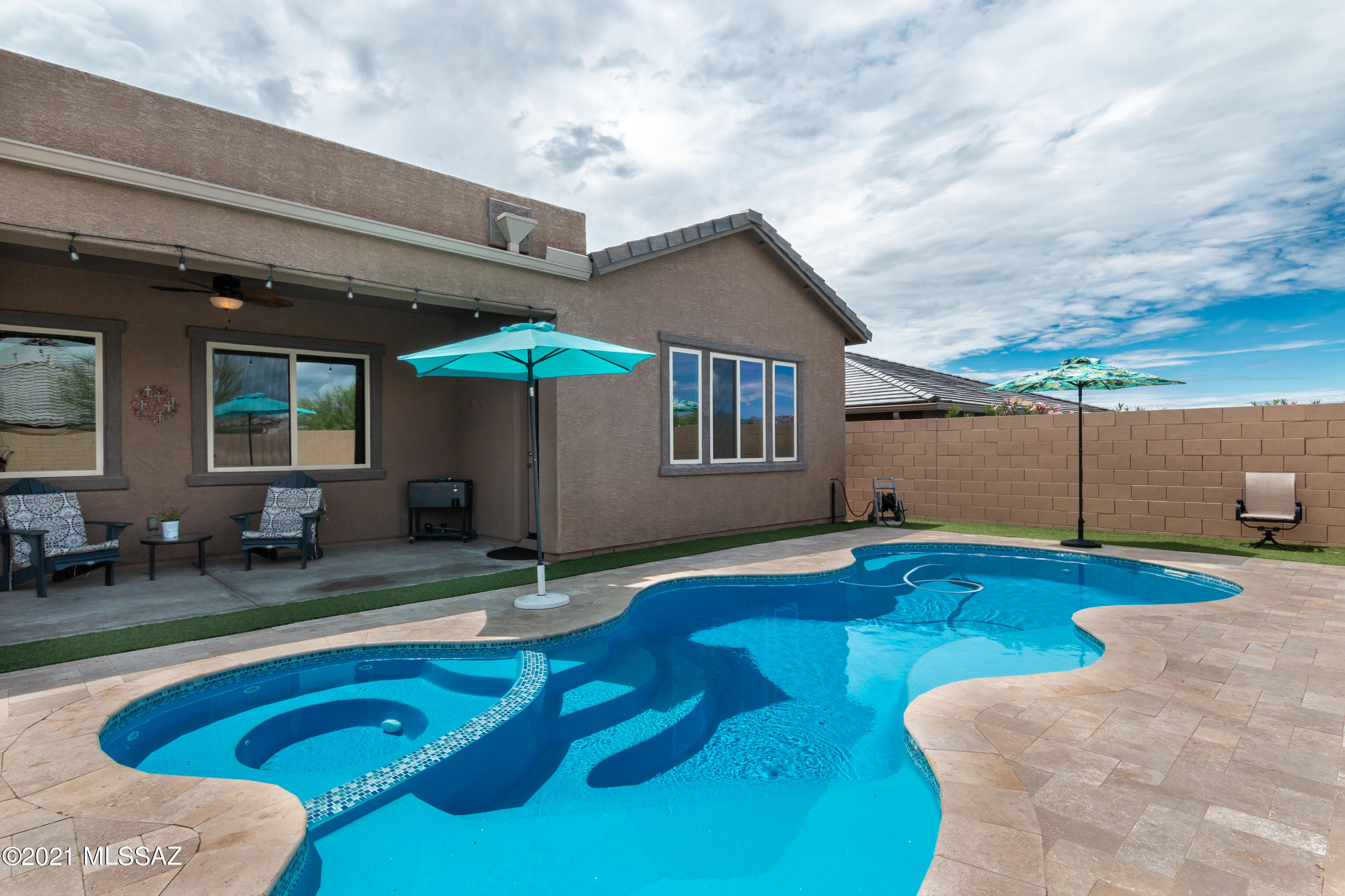 Eagles Rest SQ20152890001 - Residential