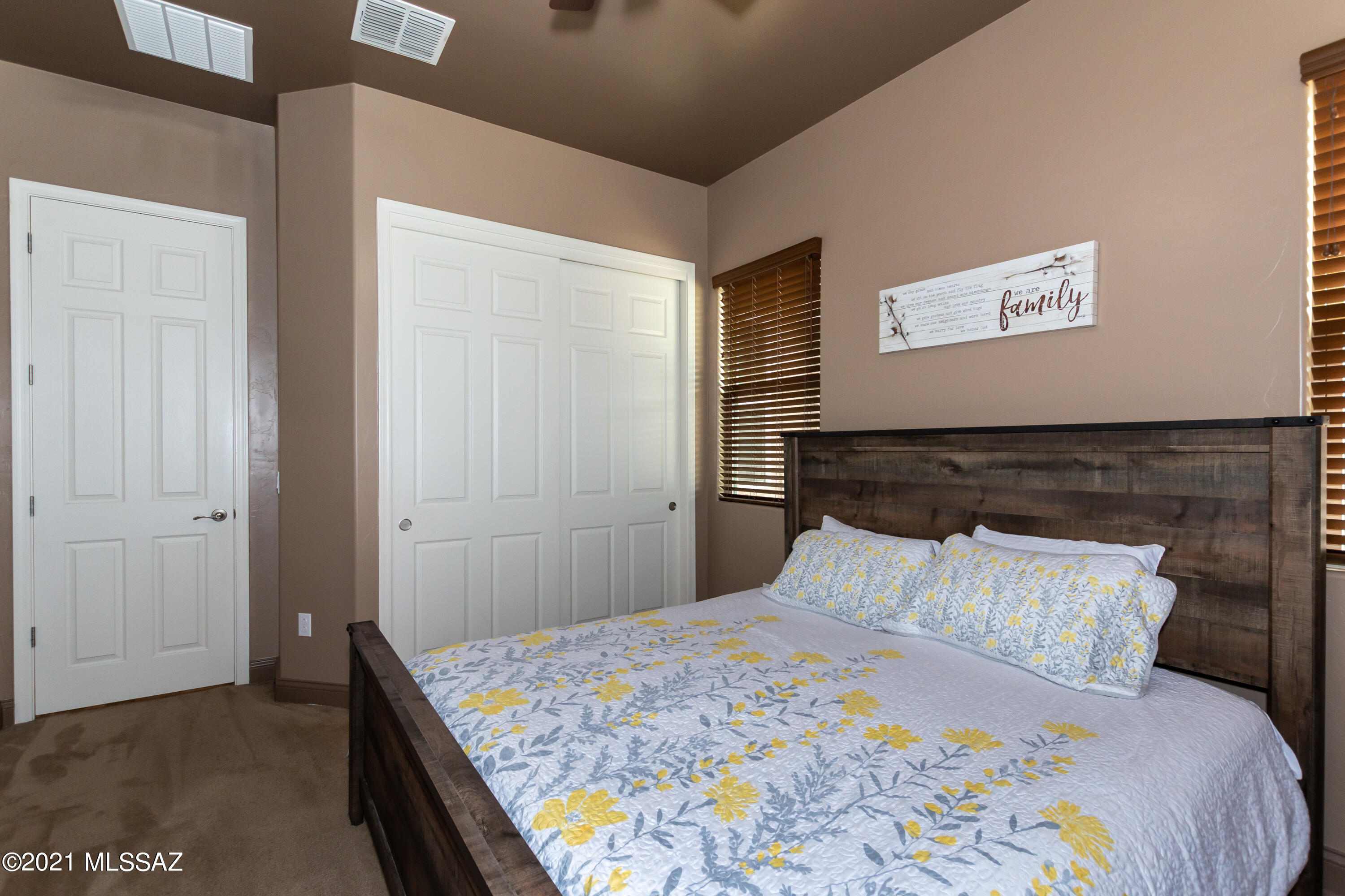 Eagles Rest SQ20152890001 - Residential