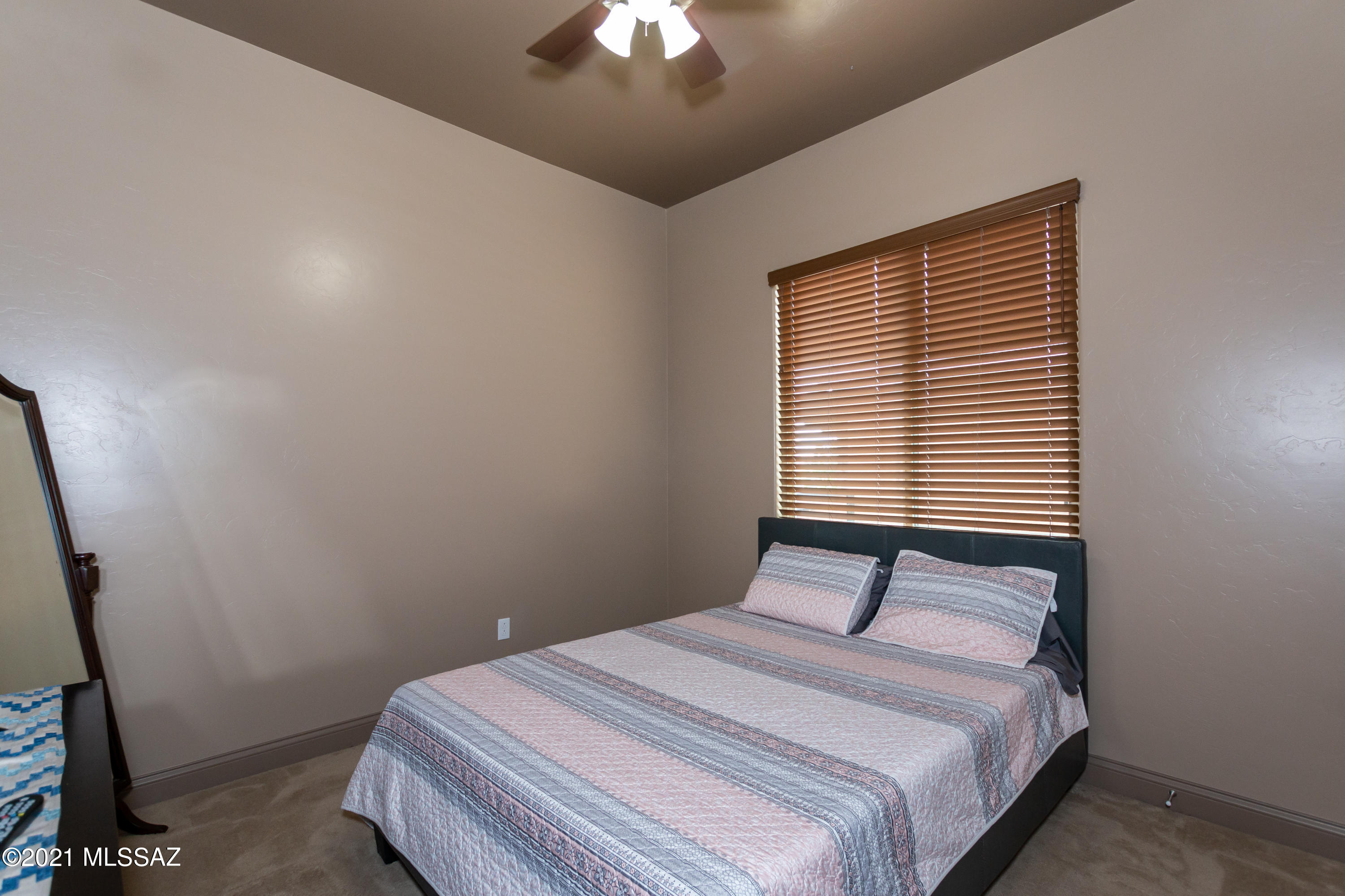 Eagles Rest SQ20152890001 - Residential