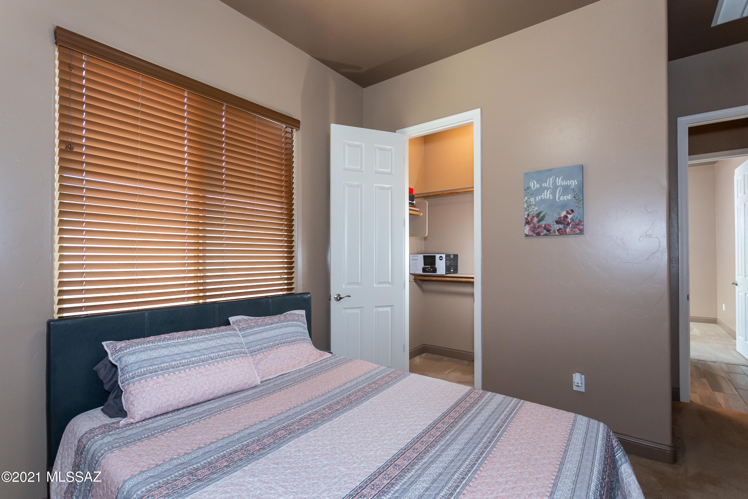 Eagles Rest SQ20152890001 - Residential