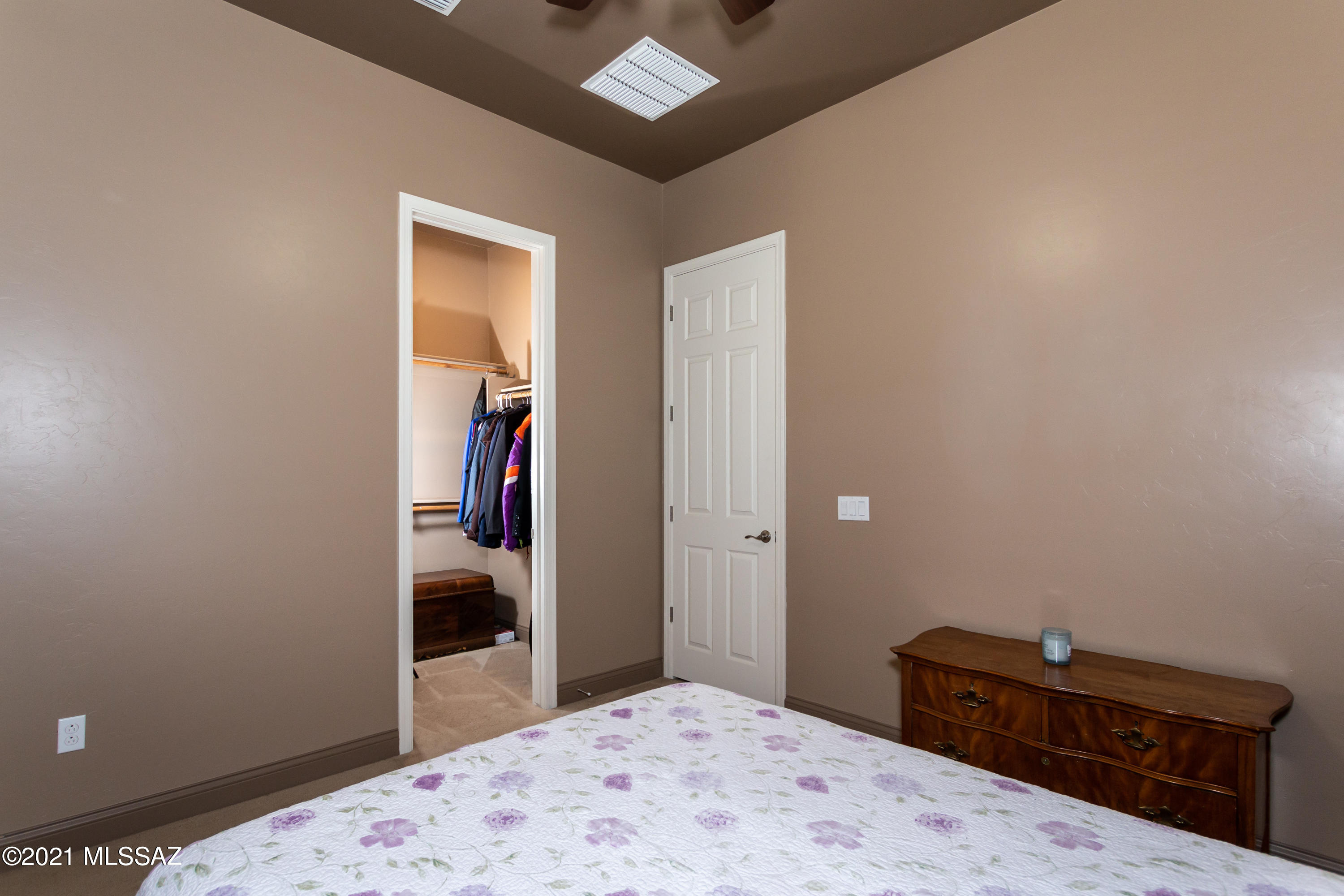 Eagles Rest SQ20152890001 - Residential