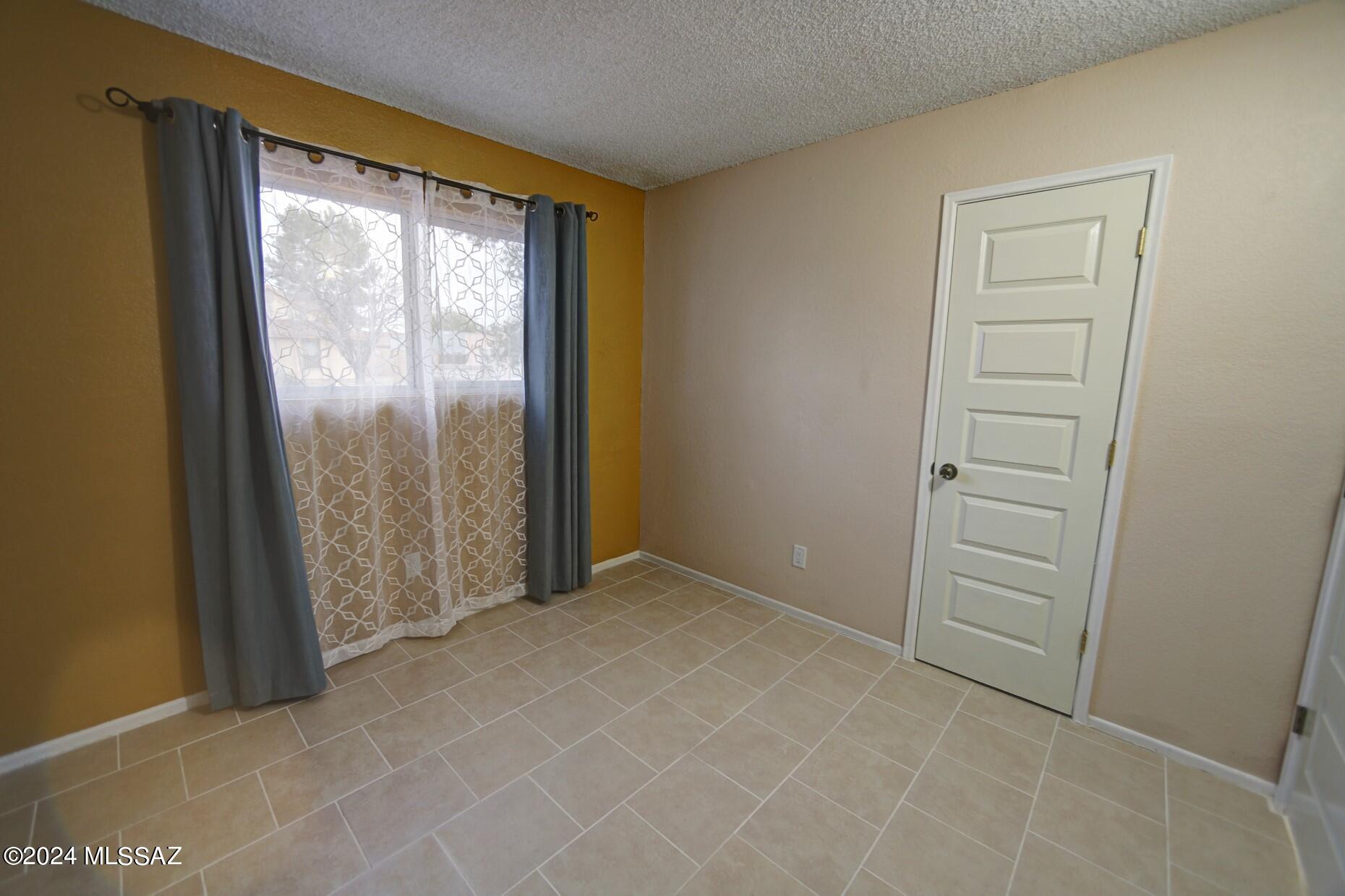 Mission Ridge (1-305) - Residential