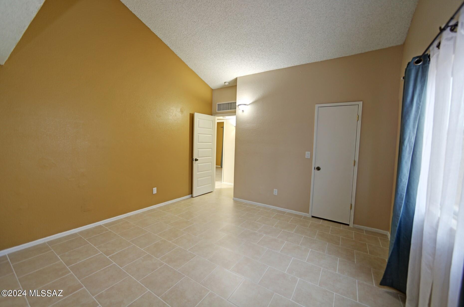 Mission Ridge (1-305) - Residential