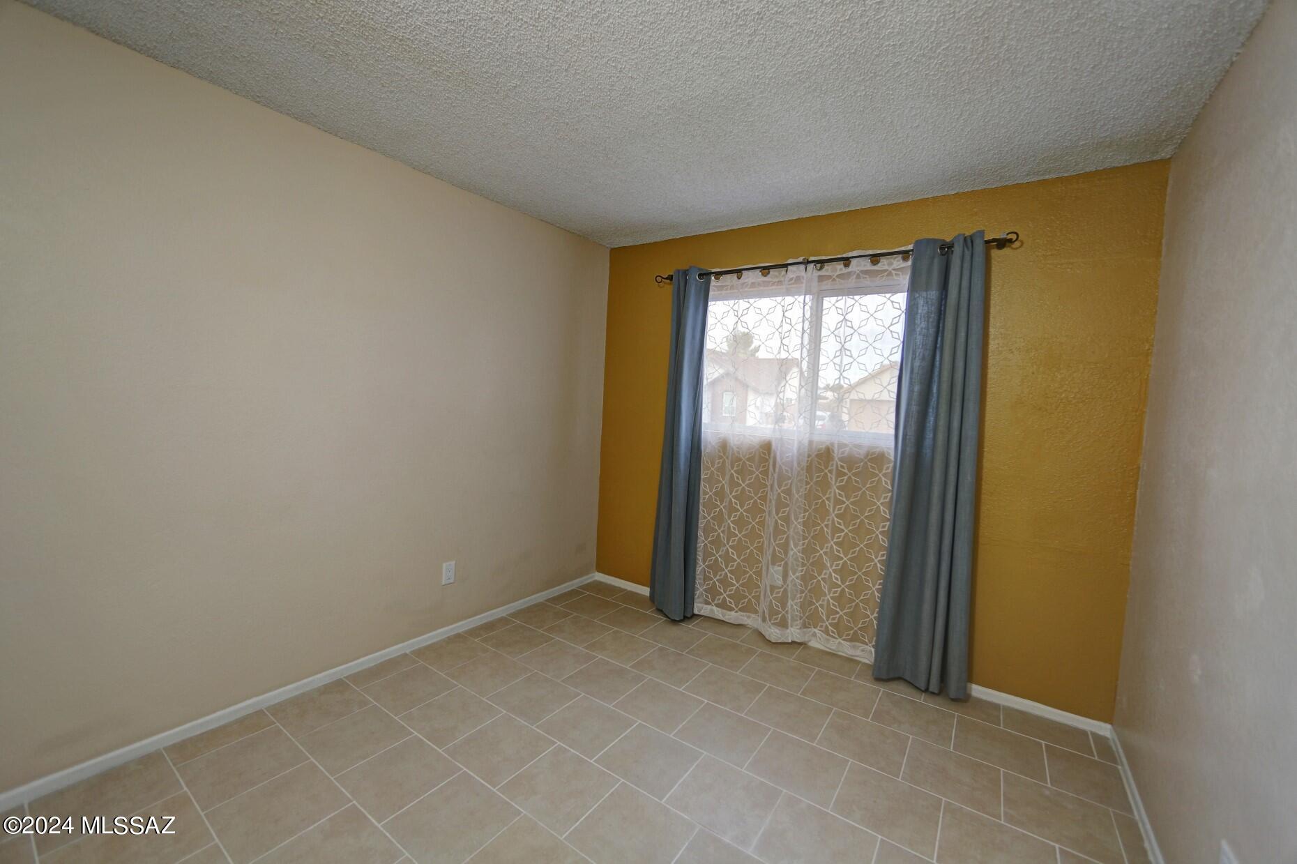 Mission Ridge (1-305) - Residential