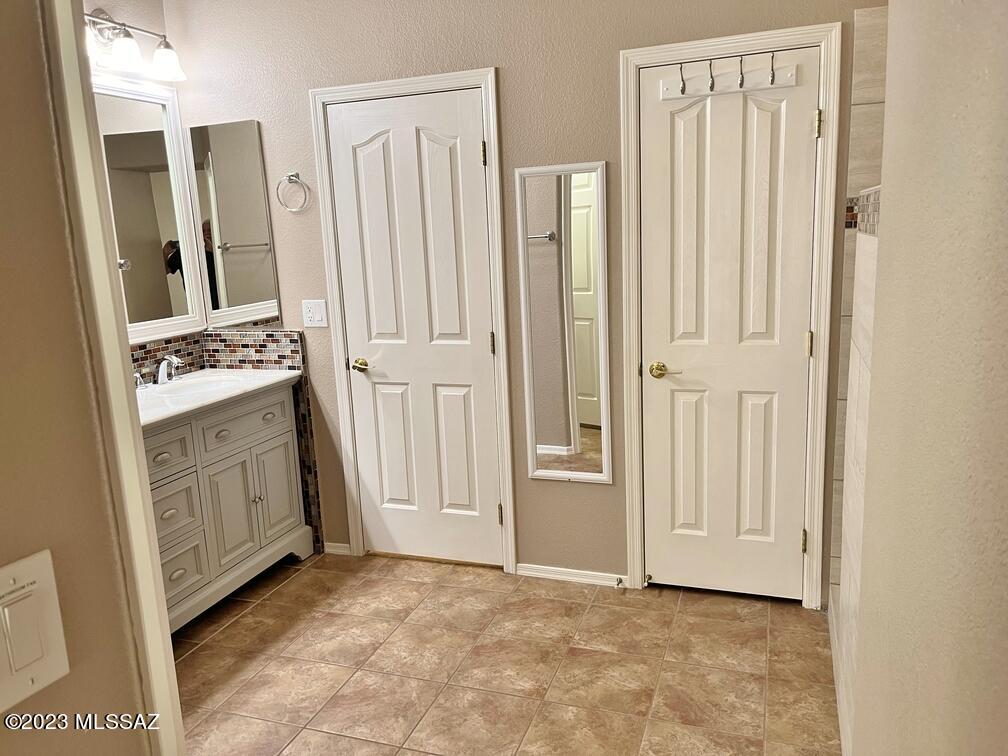 Quail Creek II (78-394) - Residential Lease