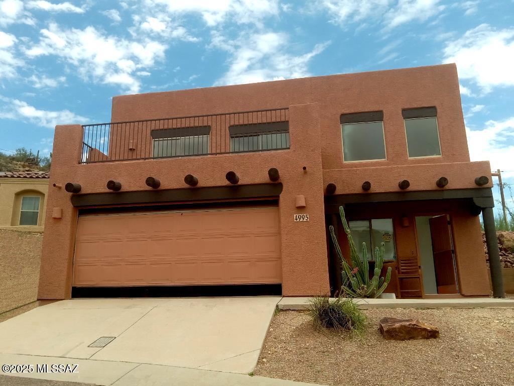 Mountain Manor View - Residential