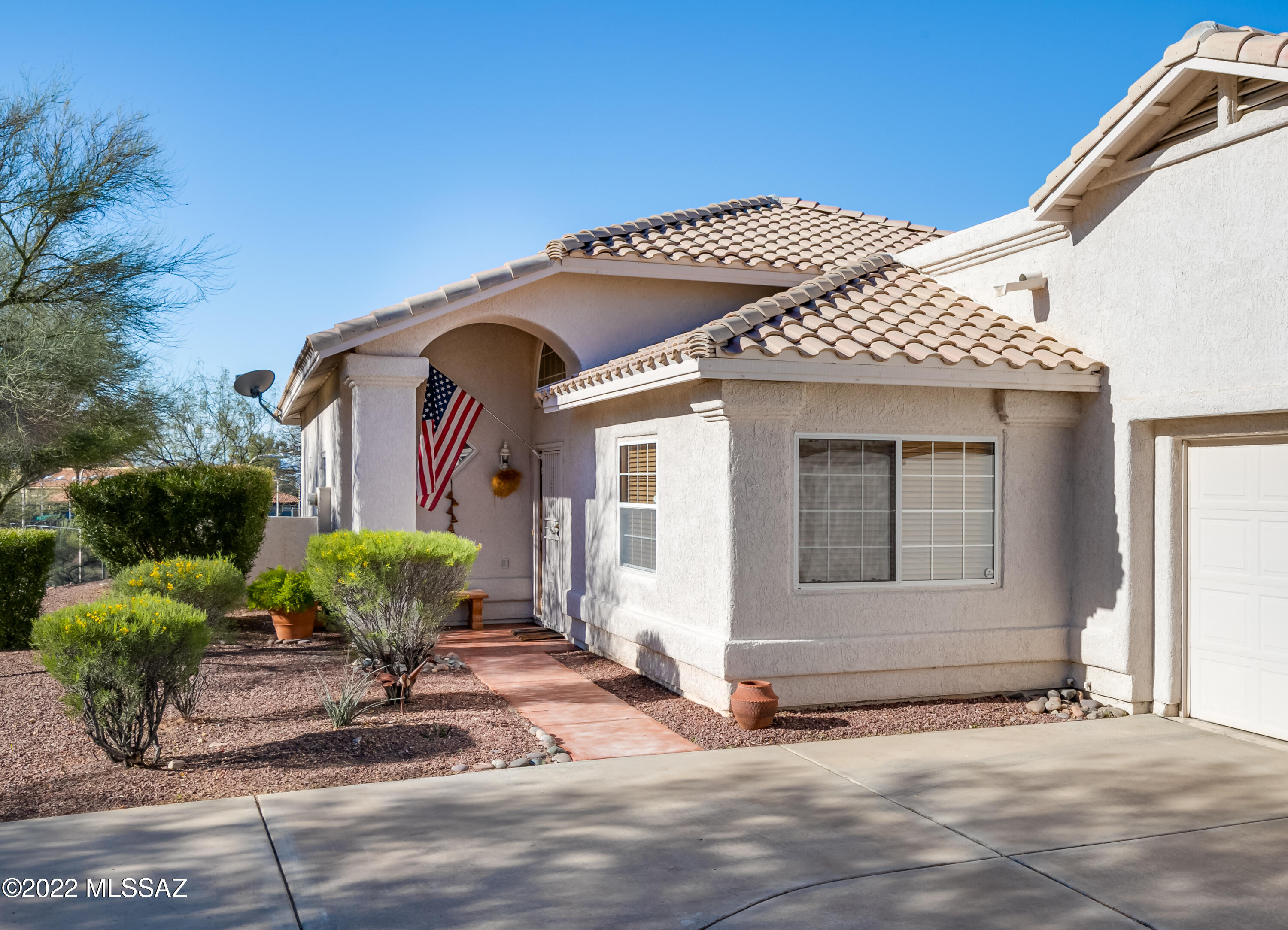 Carmel Pointe (1-104) - Residential