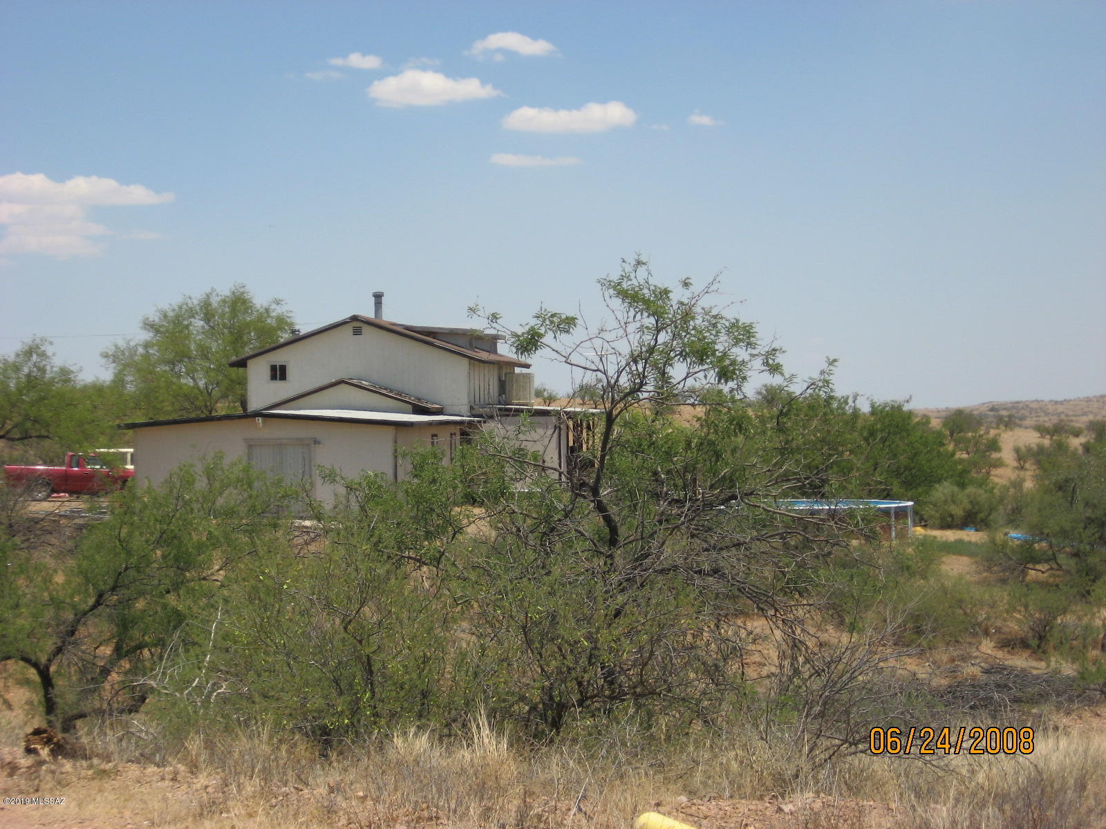 Great Land and lots of potential . Bring you animals and Toys and enjoy the rural Living. Great Mountain Views.