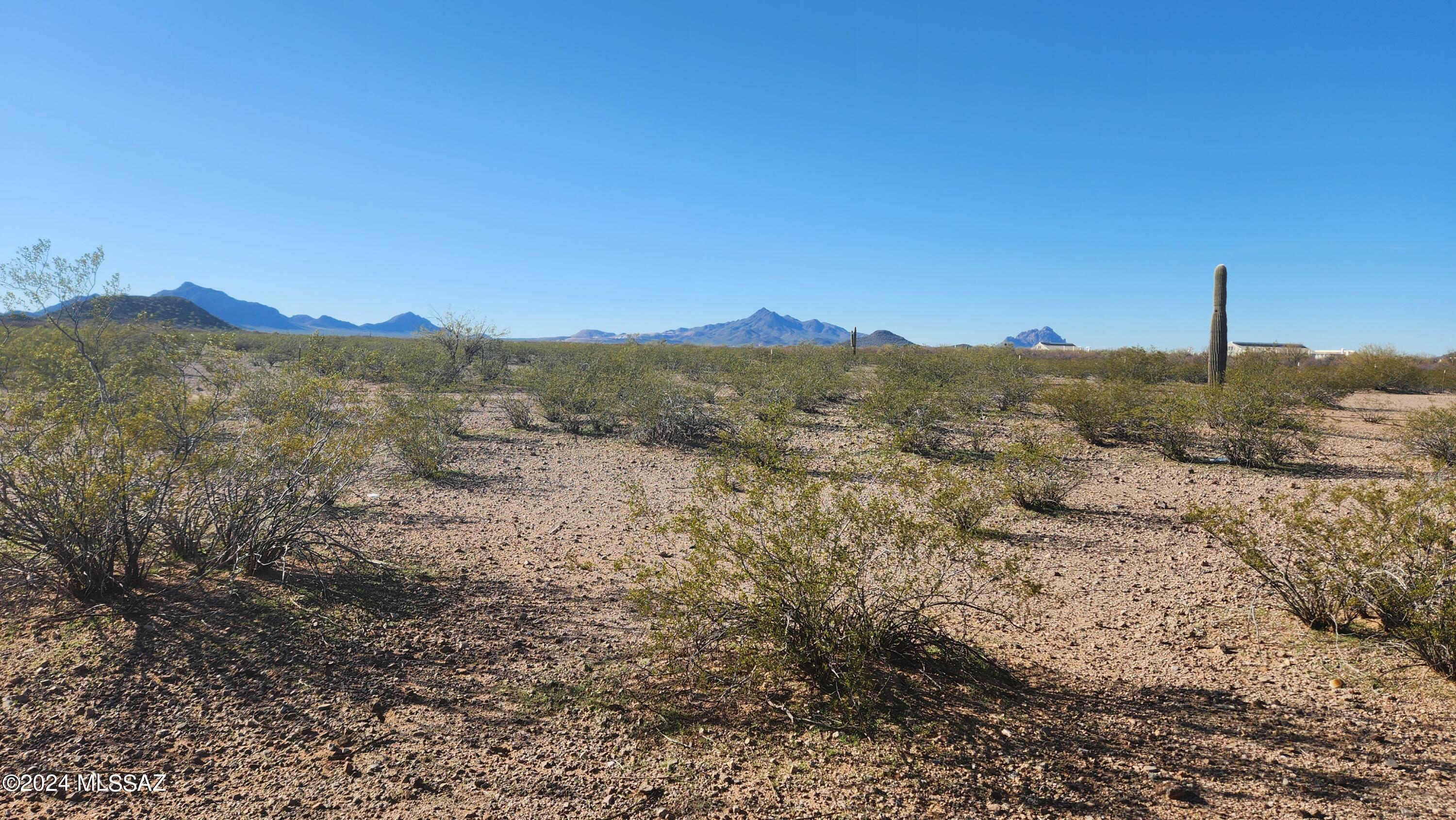 Estate Sale! Great opportunity to move into the country. 4.13 acres, wide open space, flat, fenced, desert landscape and great mountain views. RH zoning & Horses allowed. Come build your dream home. Convenient to I-10.
The seller has never been to the property, all personal property is to convey with the land.
Limited knowledge and information regarding the property and well. Buyer to verify, NO well SPDS avaiable.