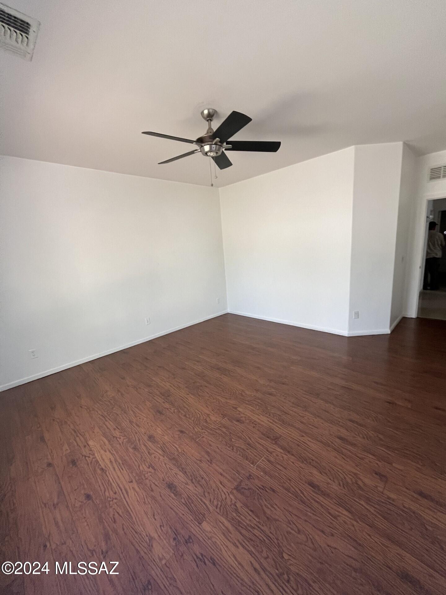 Presidio Del Sol (1-111) - Residential Lease