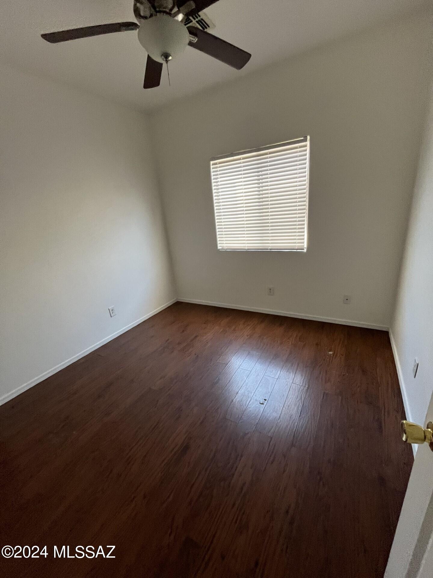 Presidio Del Sol (1-111) - Residential Lease