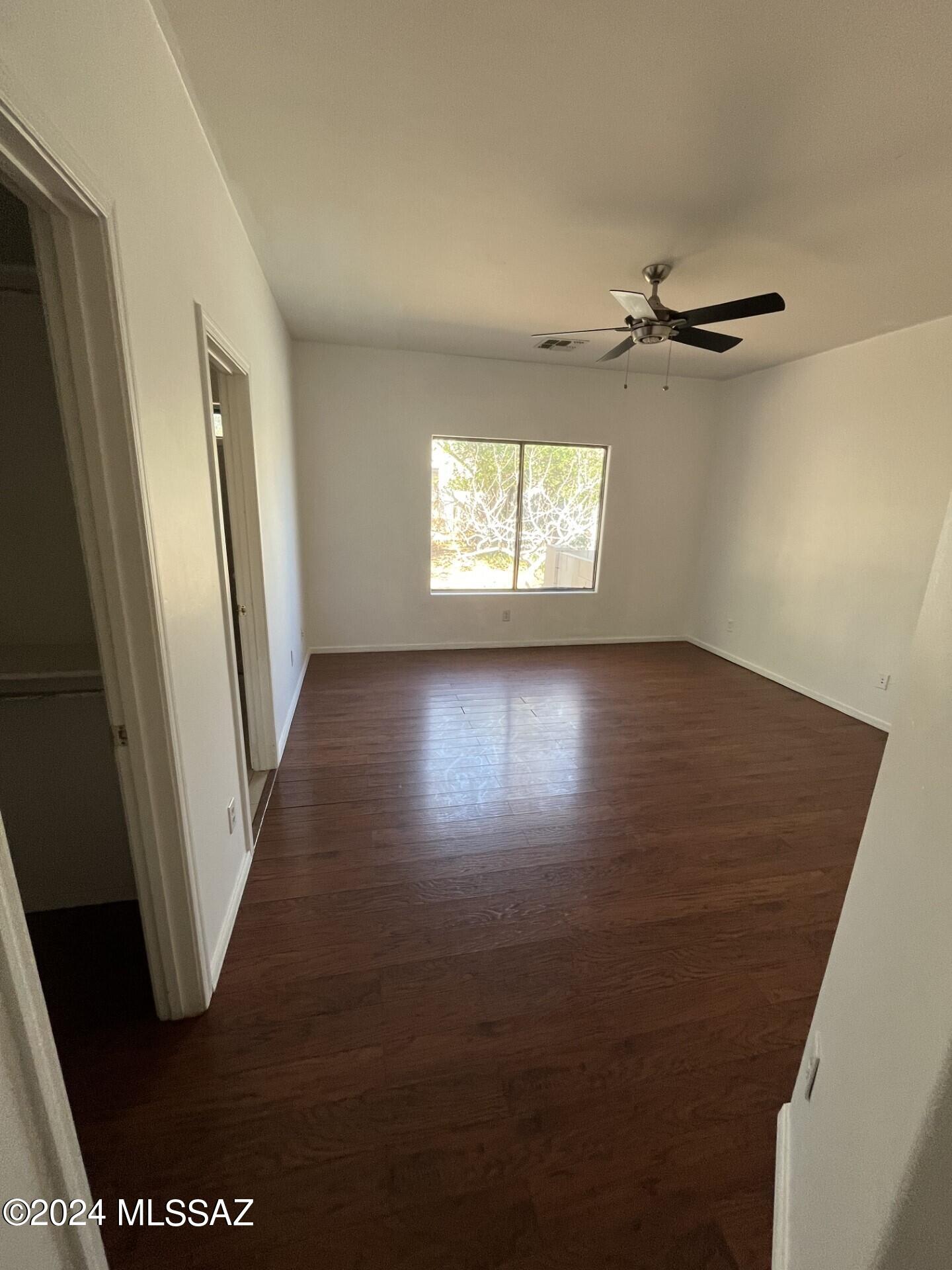 Presidio Del Sol (1-111) - Residential Lease