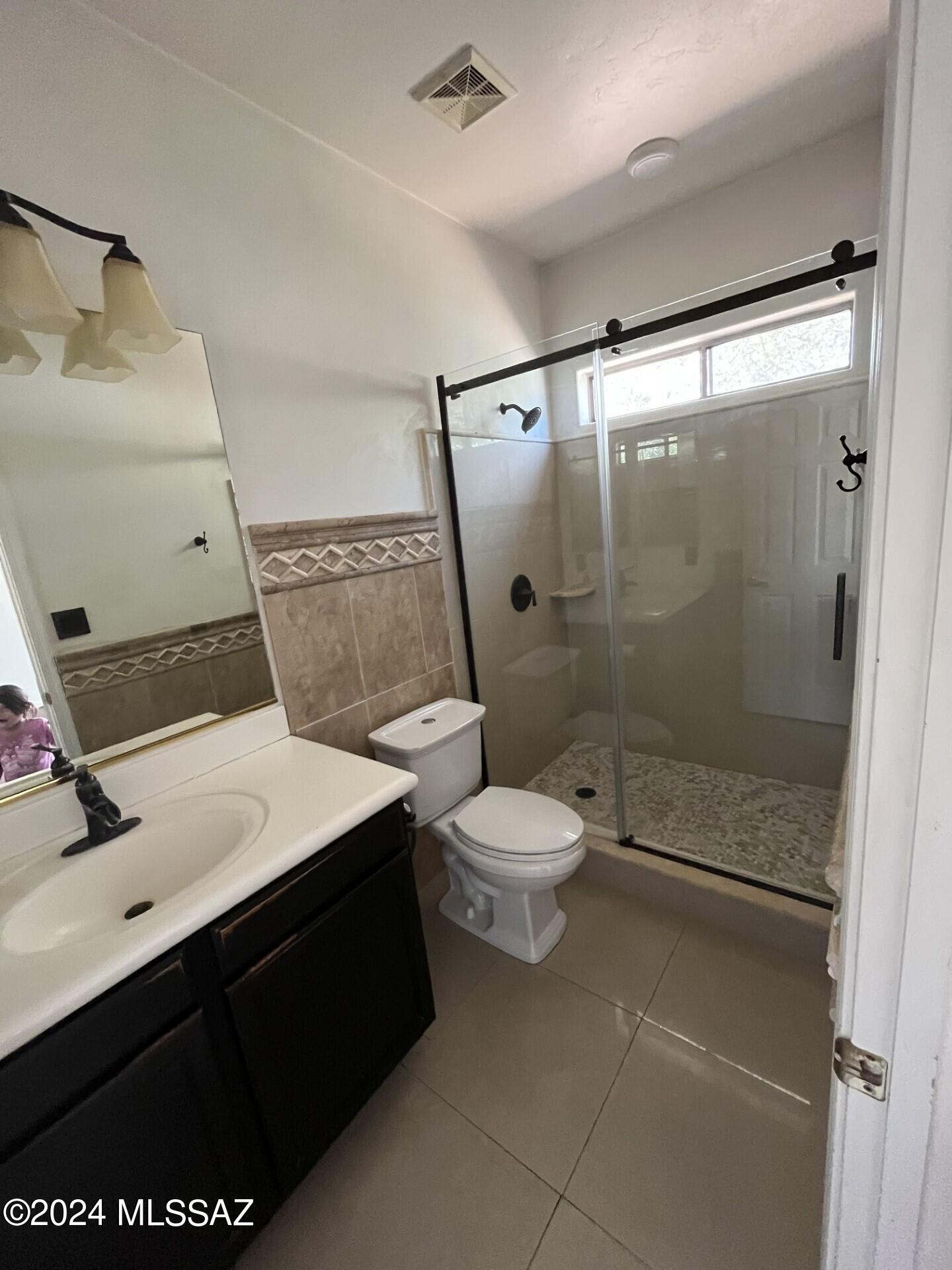 Presidio Del Sol (1-111) - Residential Lease