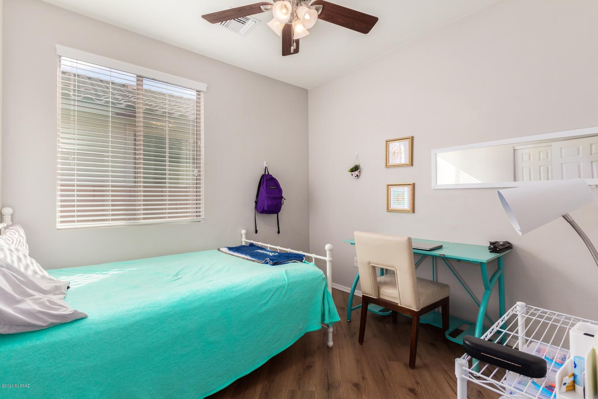 Paseo del Rio - Residential