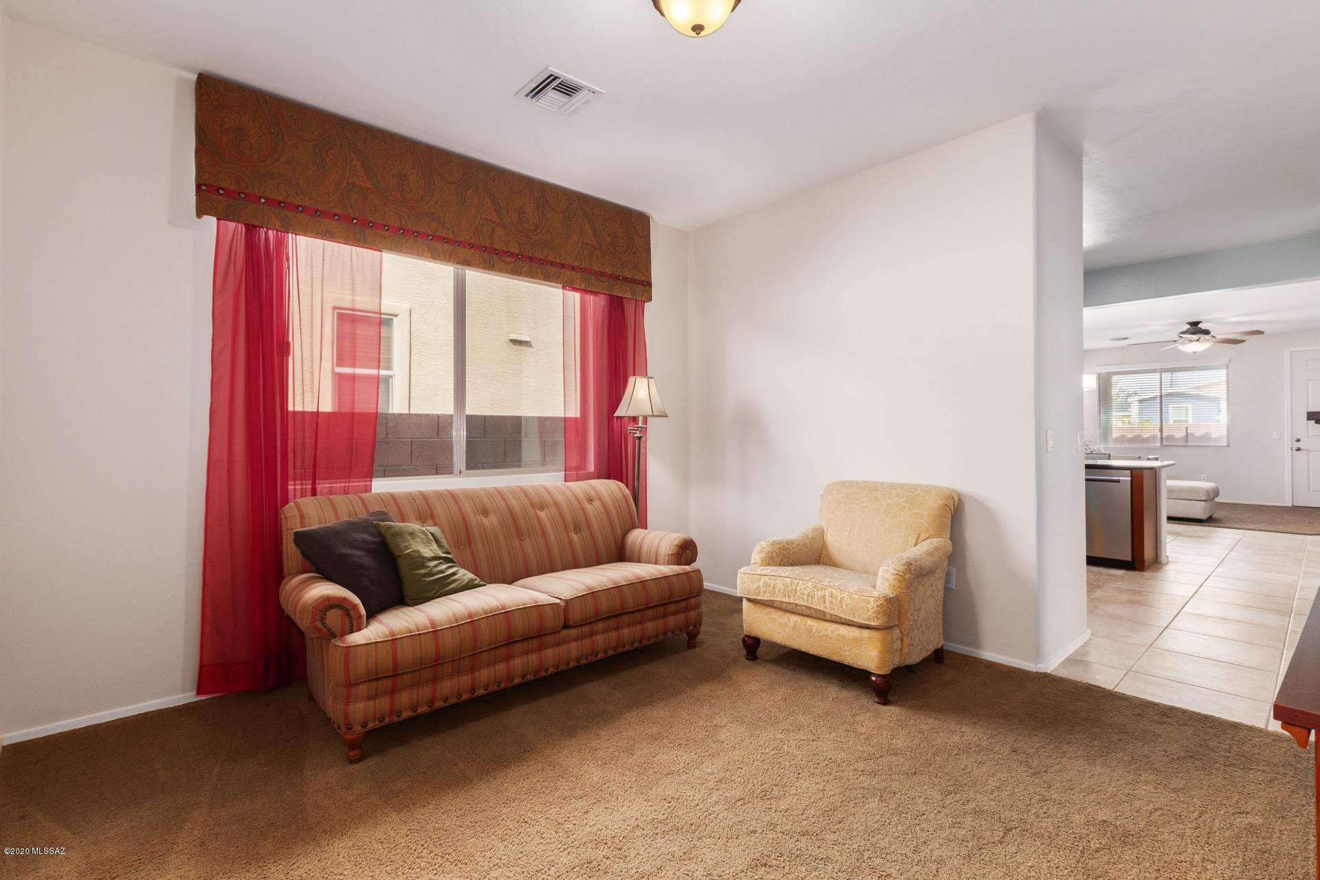 Paseo del Rio - Residential