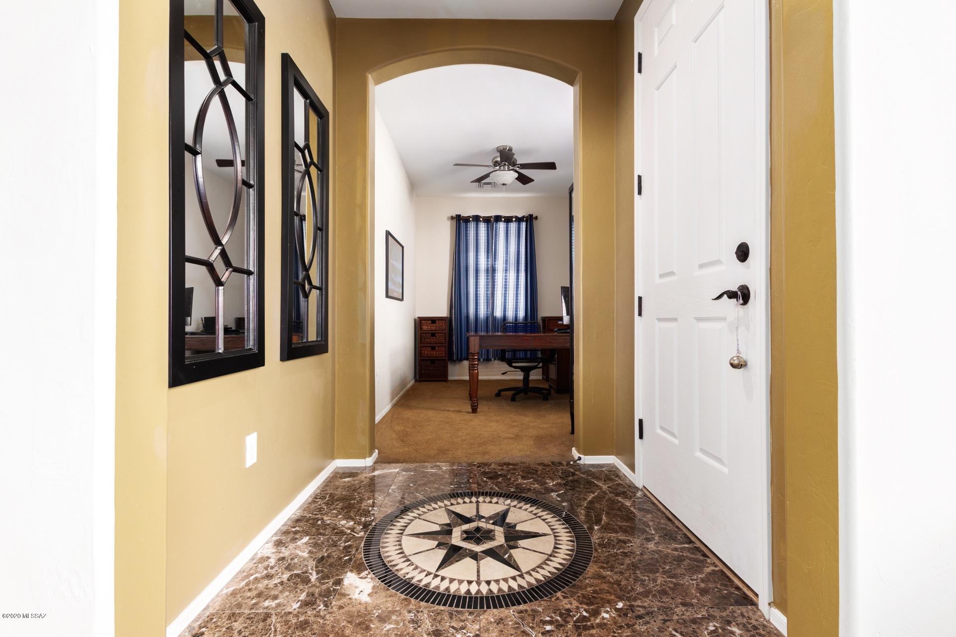 Paseo del Rio - Residential