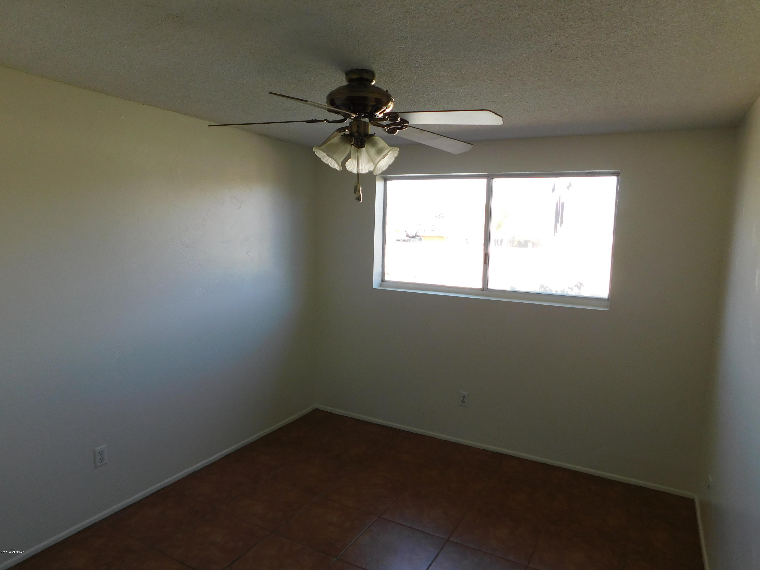 Eastern Hills Estates (1-41) - Residential