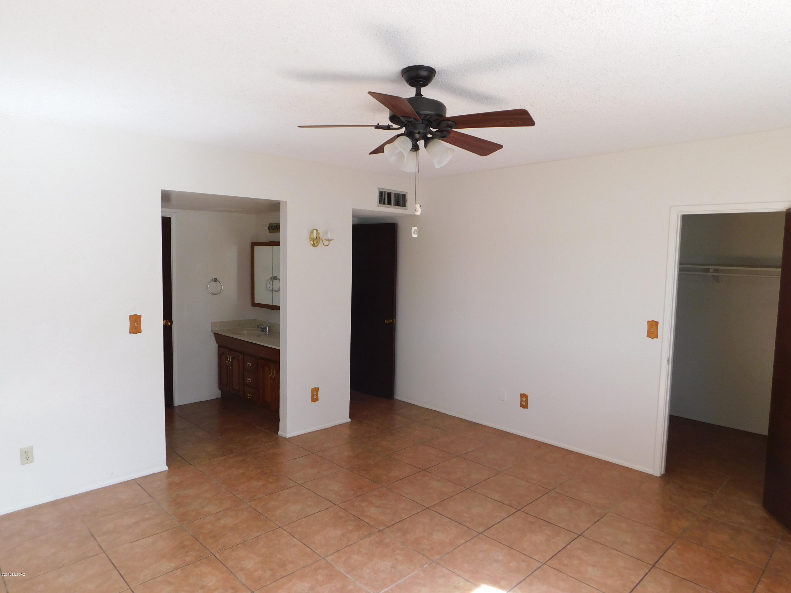 Eastern Hills Estates (1-41) - Residential