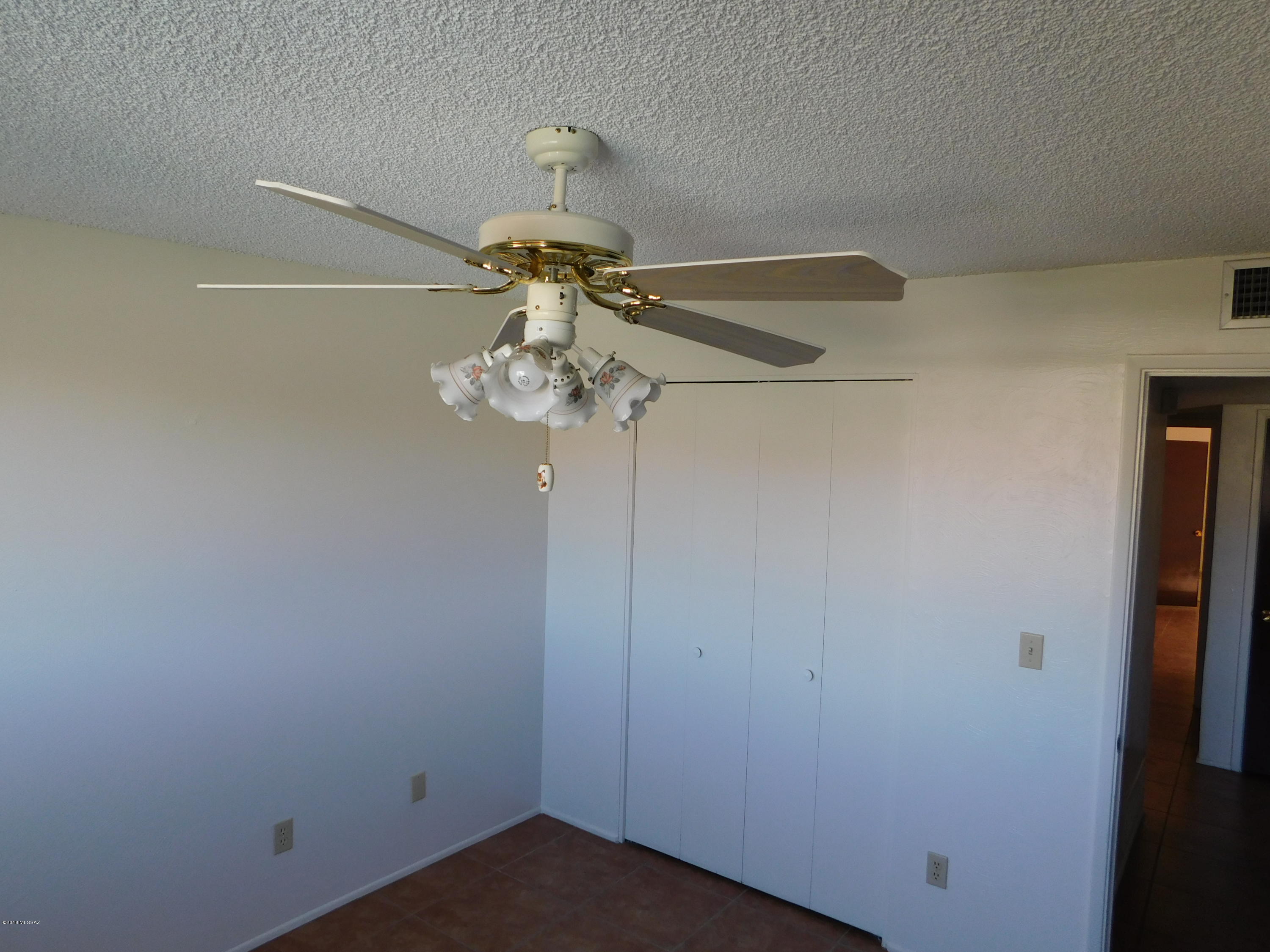 Eastern Hills Estates (1-41) - Residential