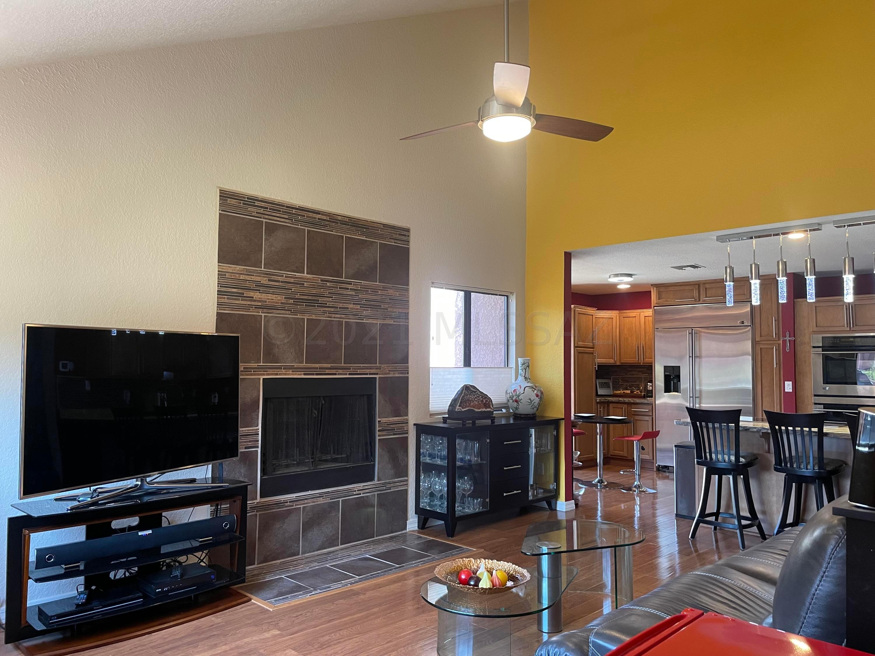 Ventana Vista Condominiums - Residential