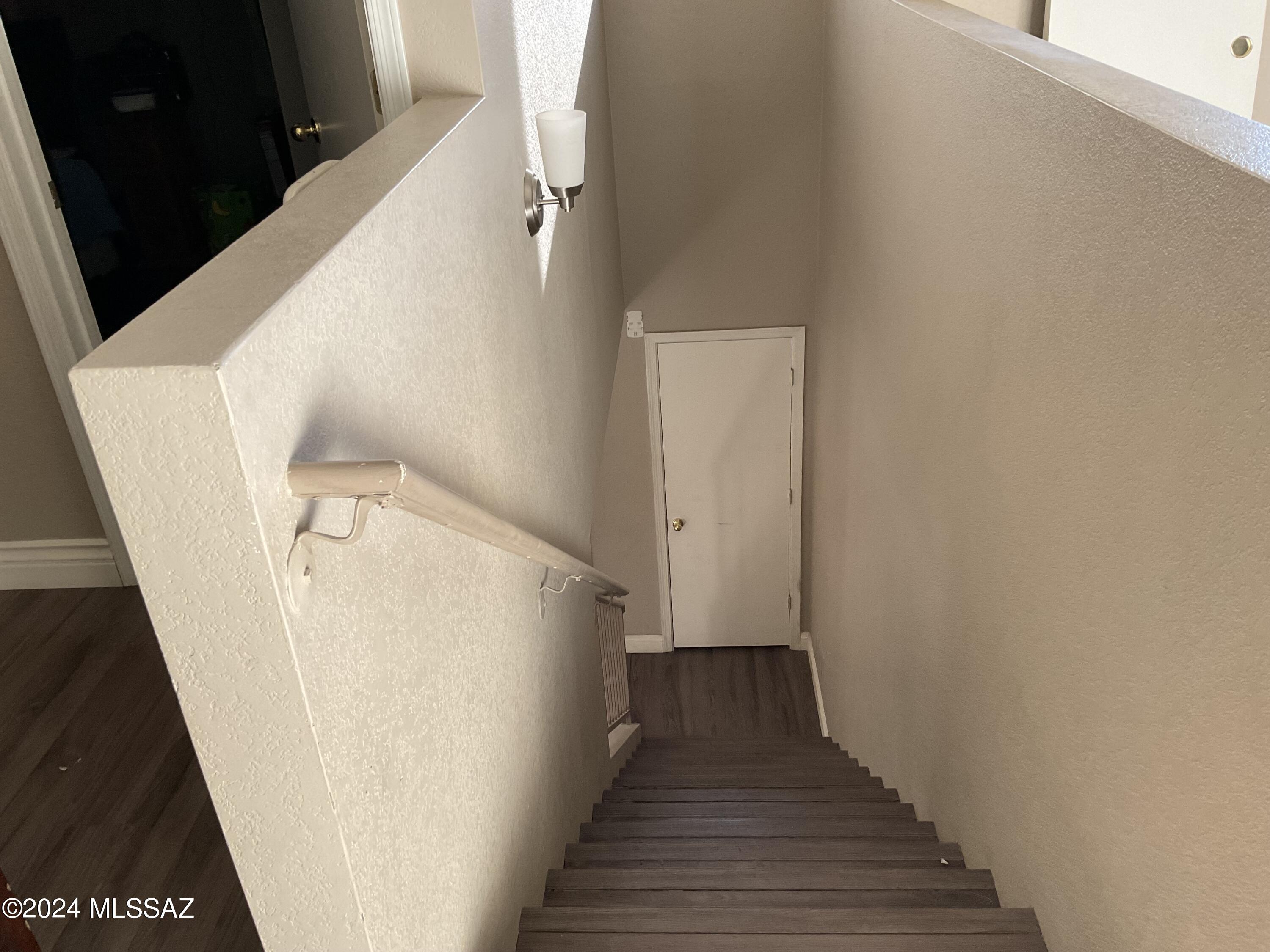 Arroyo Vista (1-166) - Residential