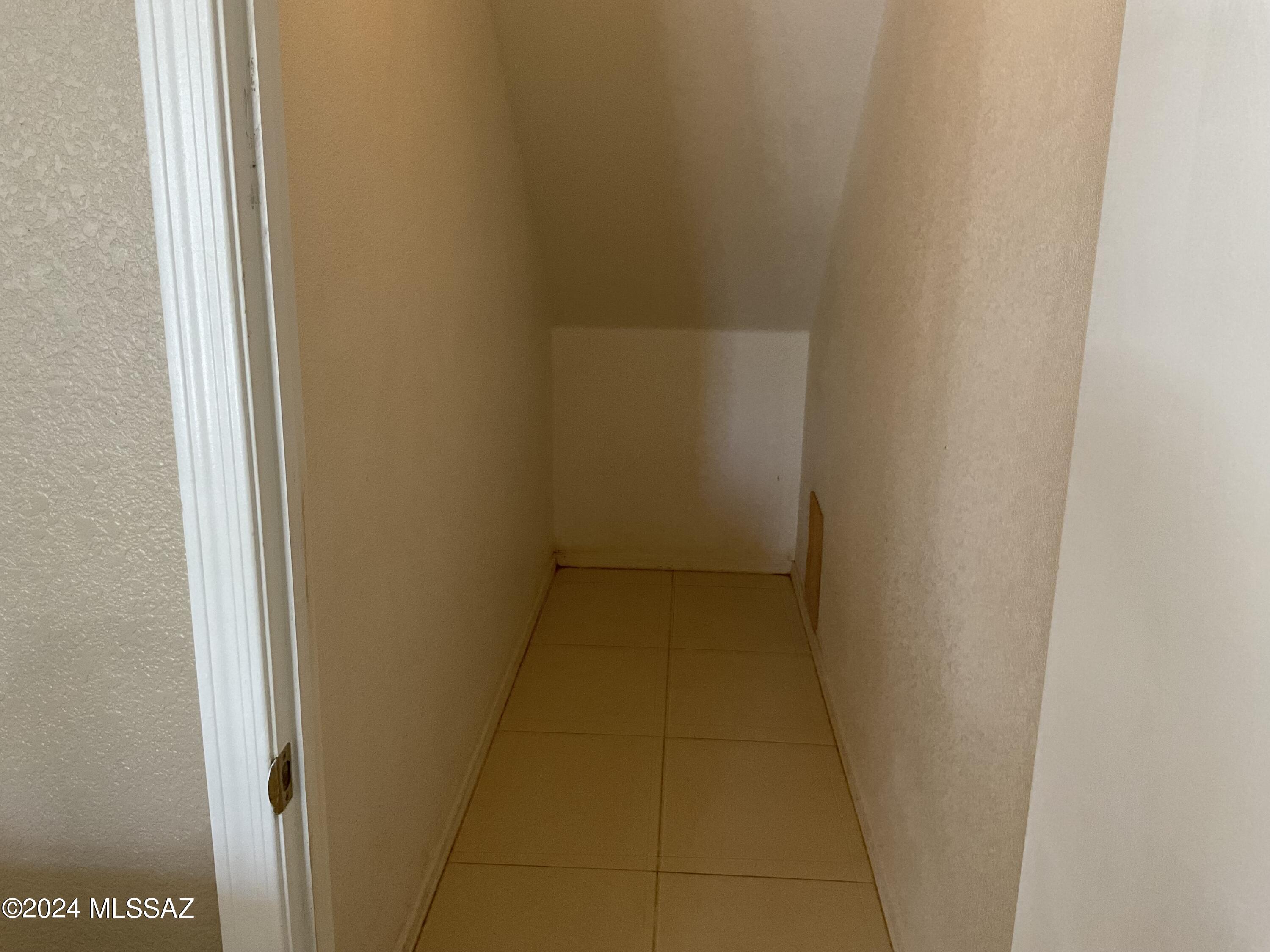 Arroyo Vista (1-166) - Residential