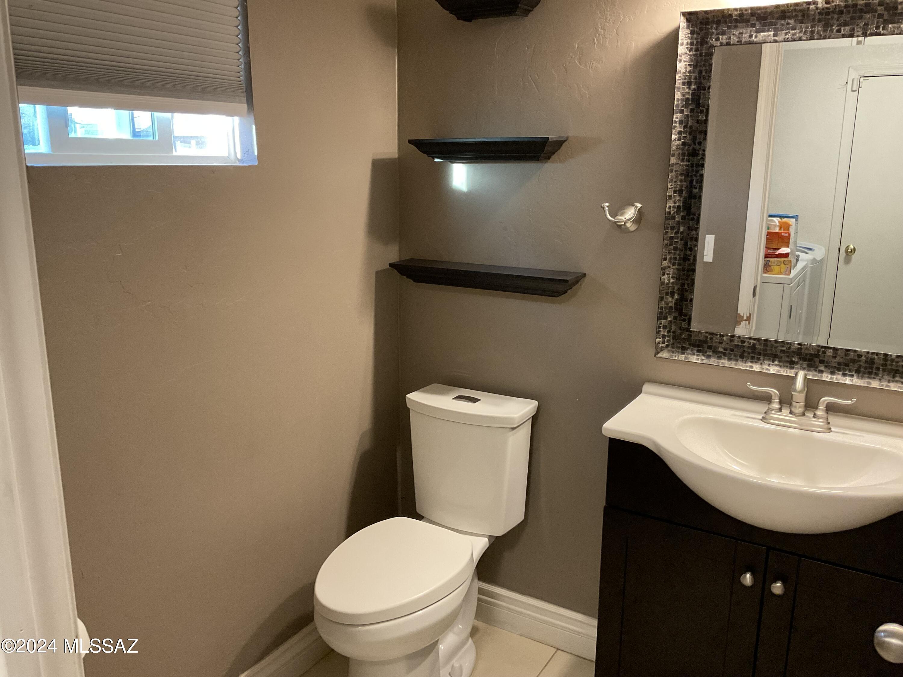 Arroyo Vista (1-166) - Residential