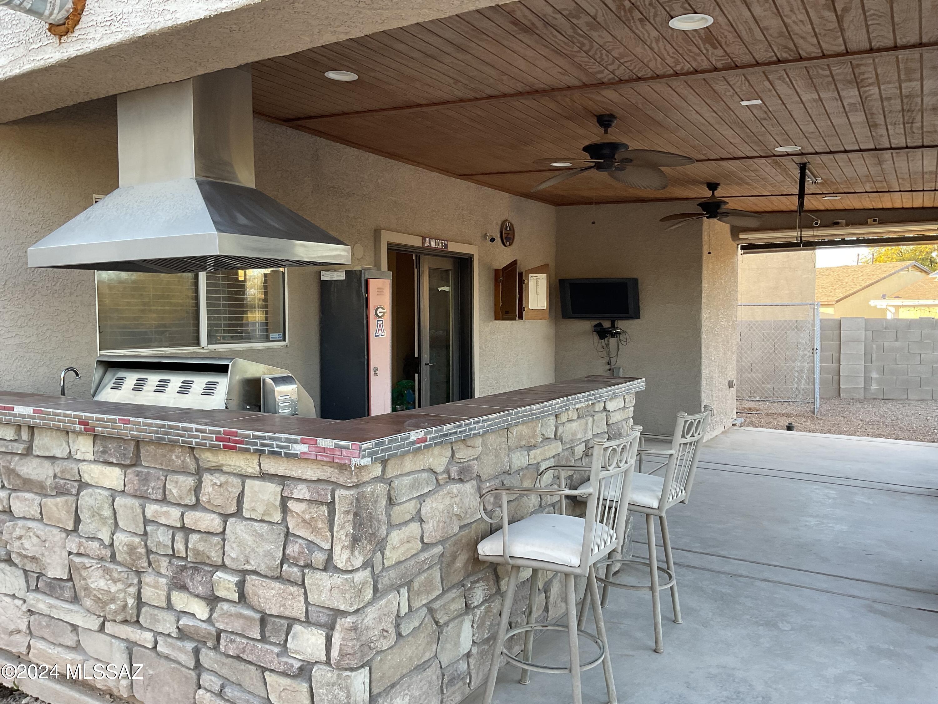 Arroyo Vista (1-166) - Residential