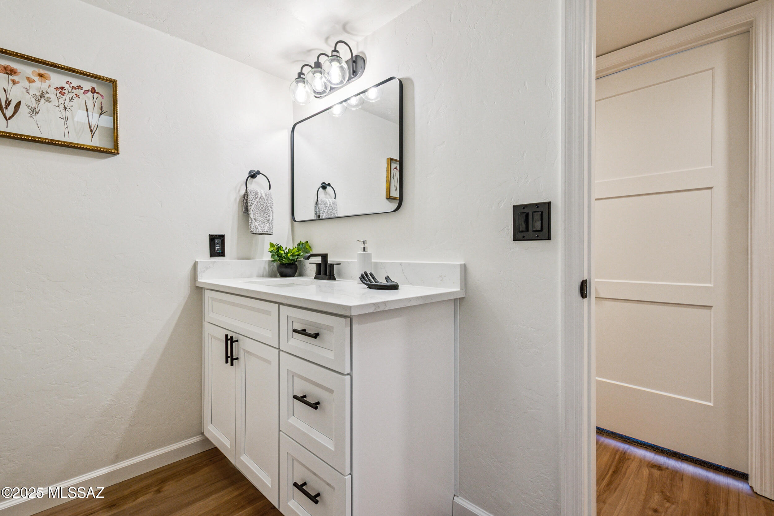 Casas Adobes Estates (541-618) - Residential