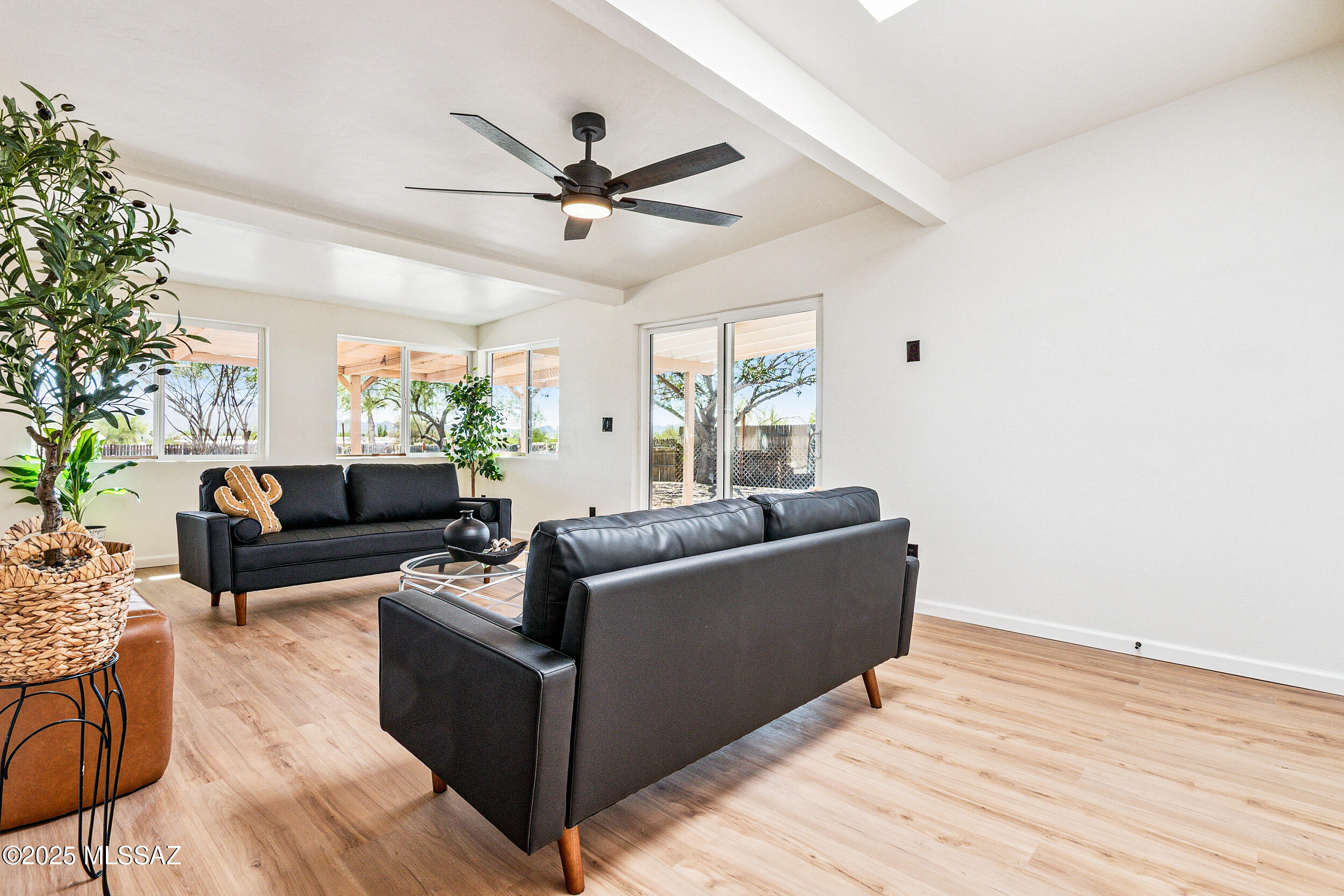 Casas Adobes Estates (541-618) - Residential