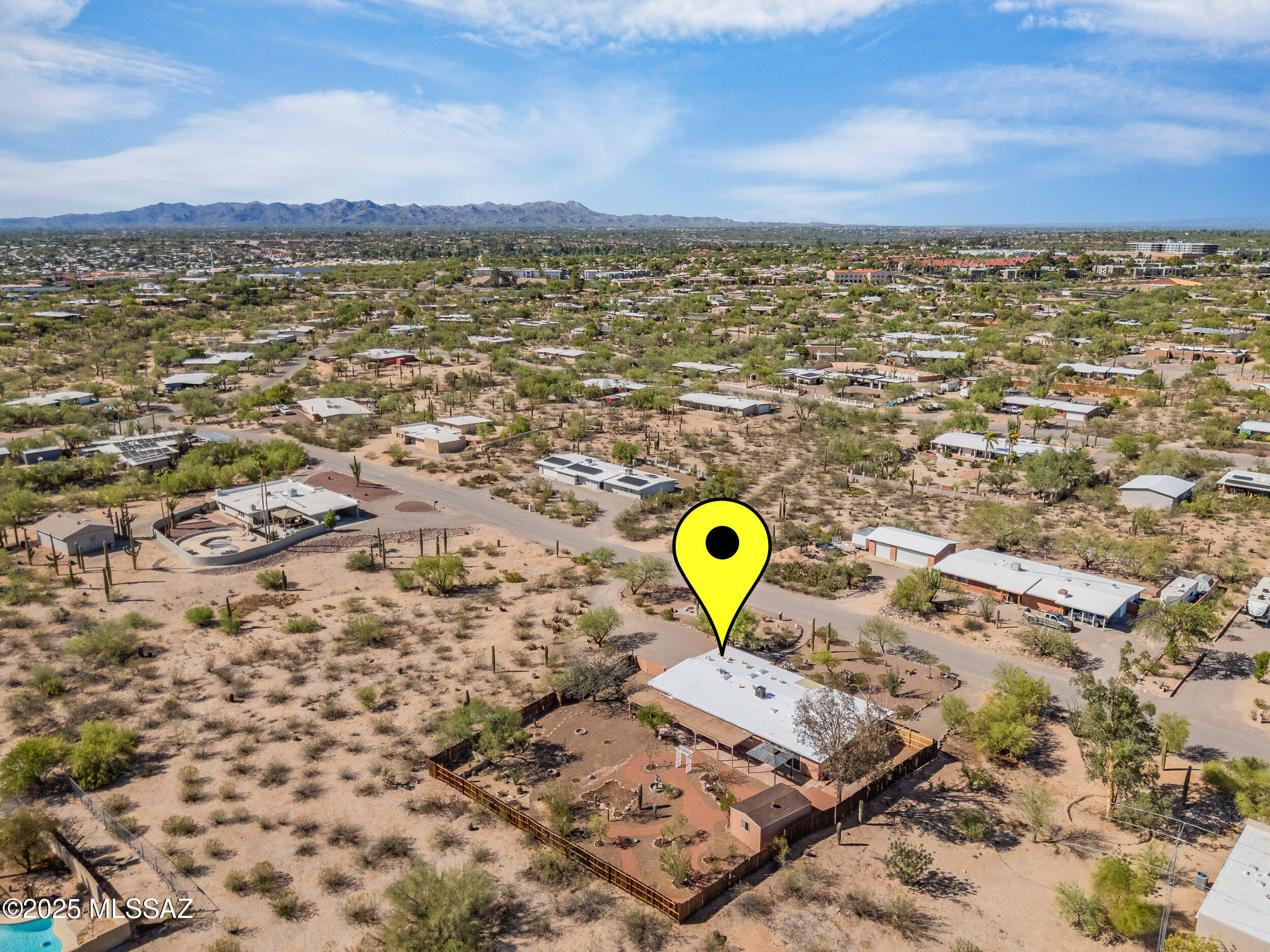 Casas Adobes Estates (541-618) - Residential