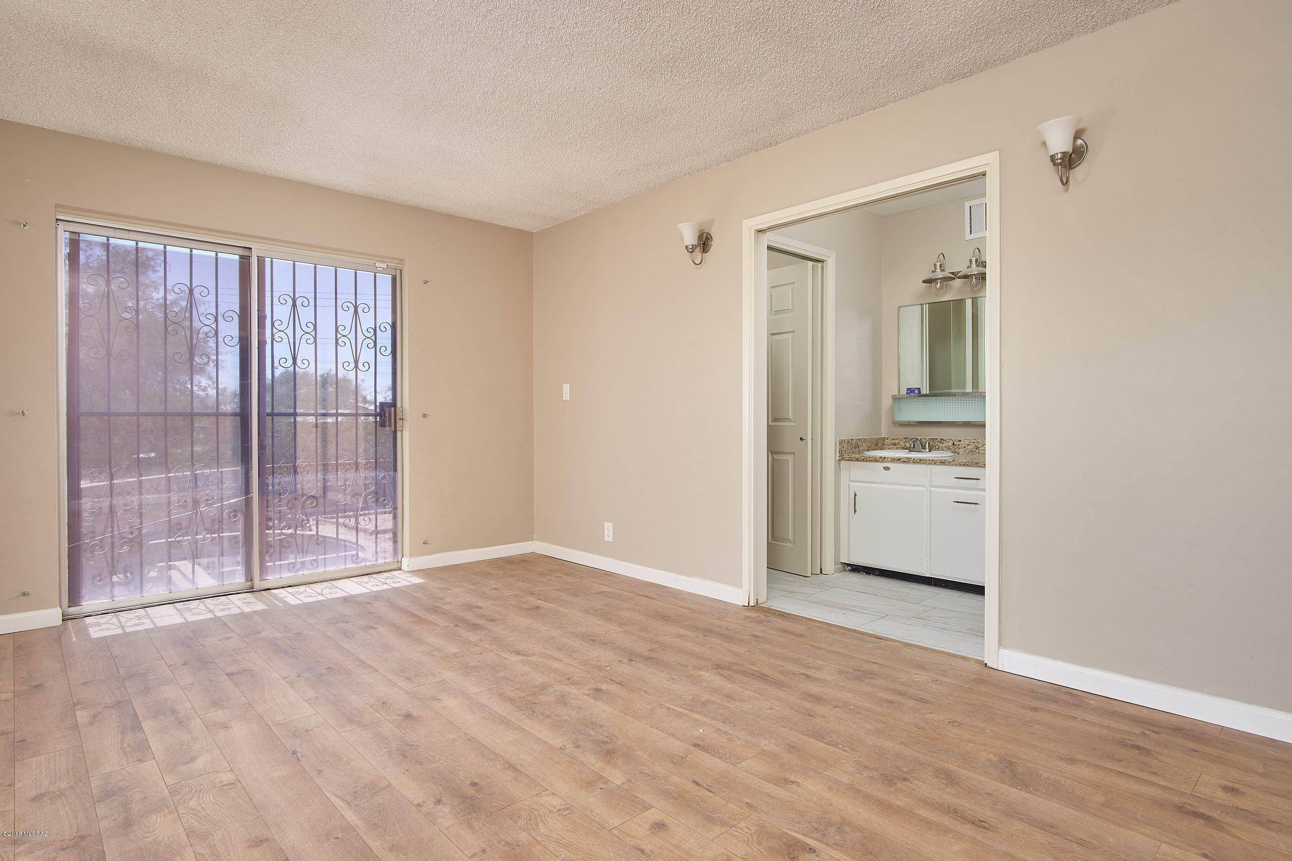 Casas Adobes Estates (466-476) - Residential
