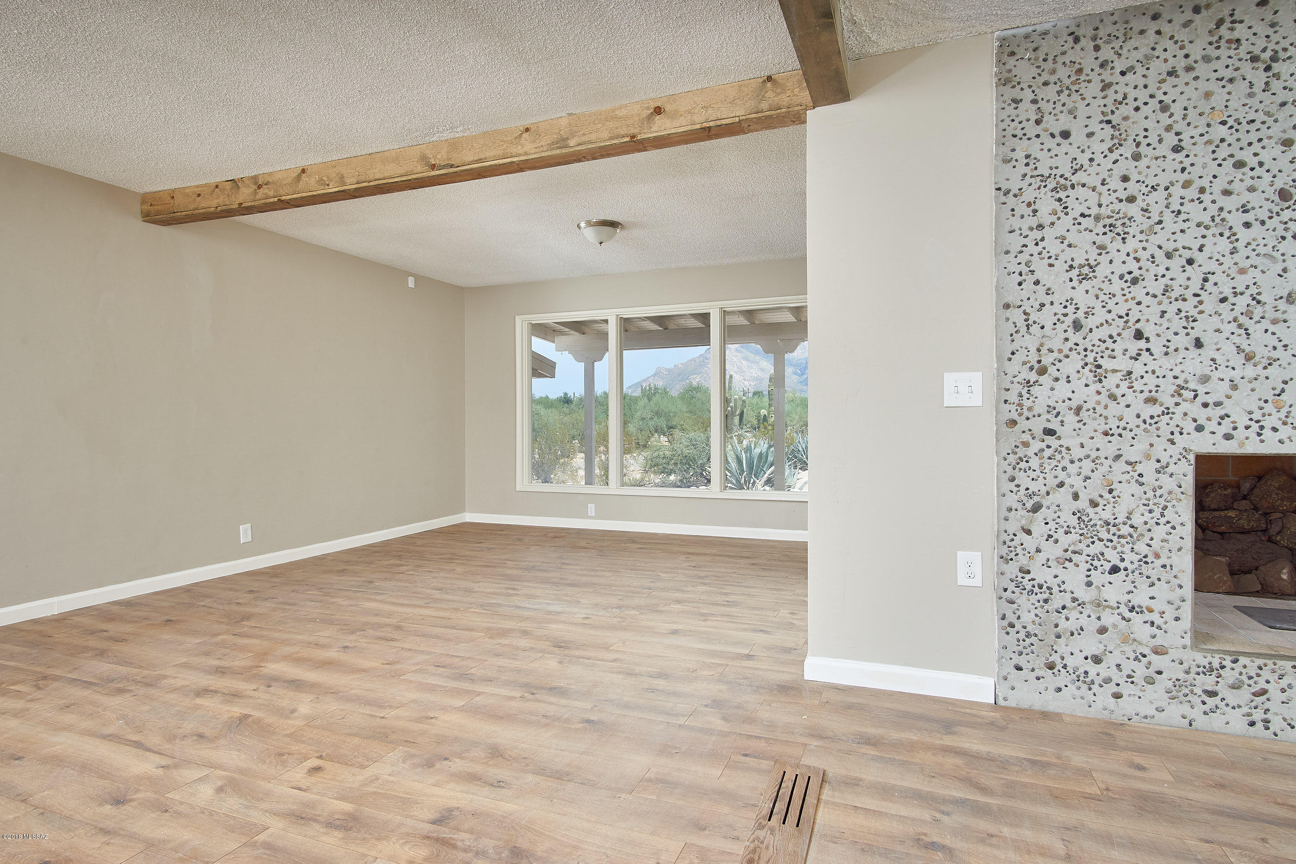 Casas Adobes Estates (466-476) - Residential