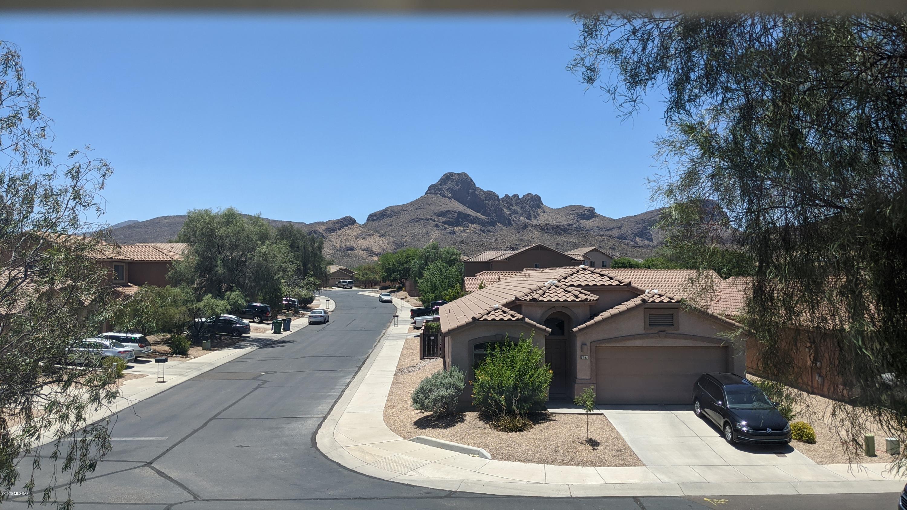 Twin Peaks Highland (1-119) - Residential