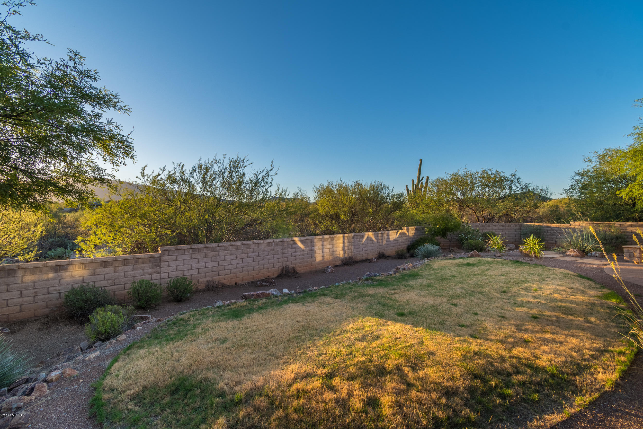 Coyote Creek (1-395) - Residential