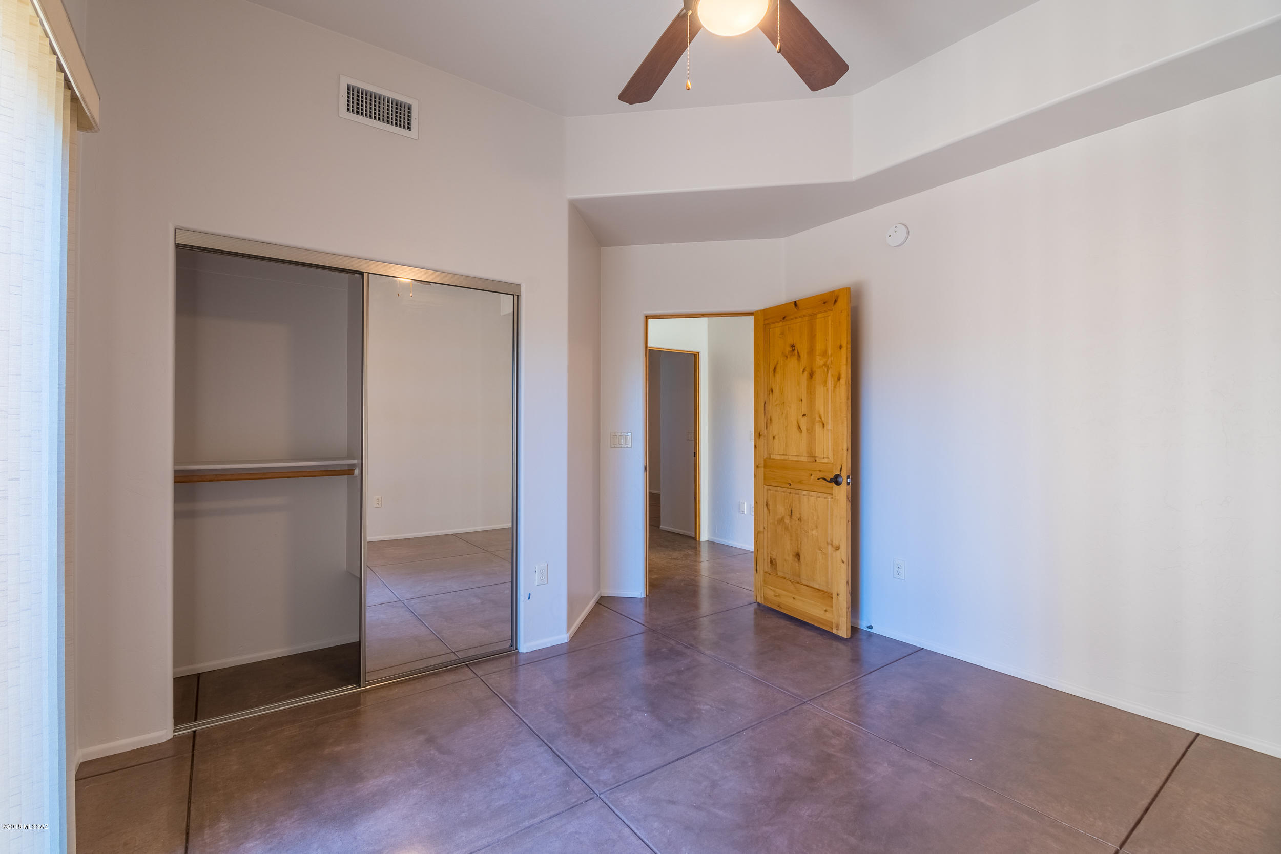 Coyote Creek (1-395) - Residential
