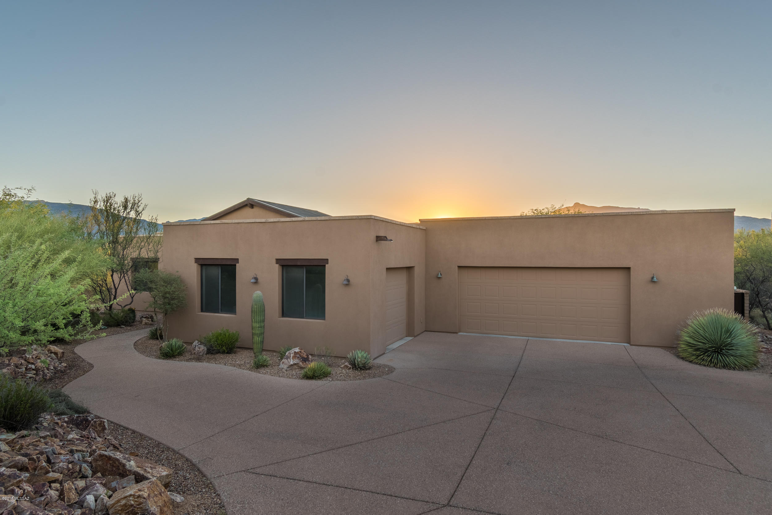 Coyote Creek (1-395) - Residential