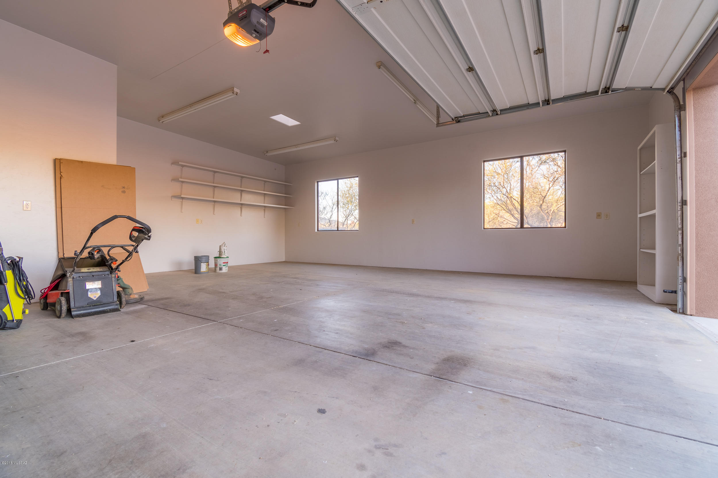 Coyote Creek (1-395) - Residential