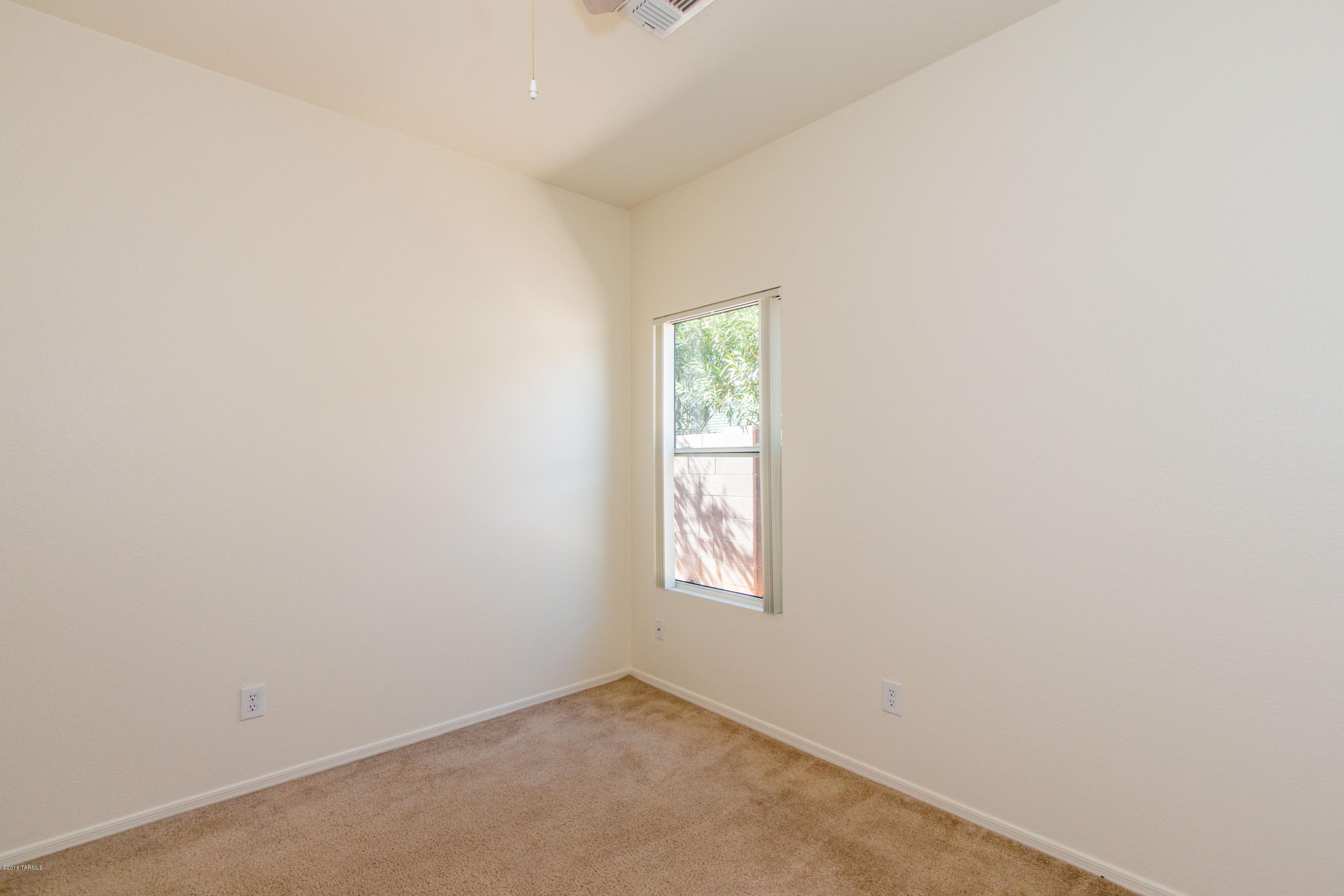 Black Horse (1-411) - Residential