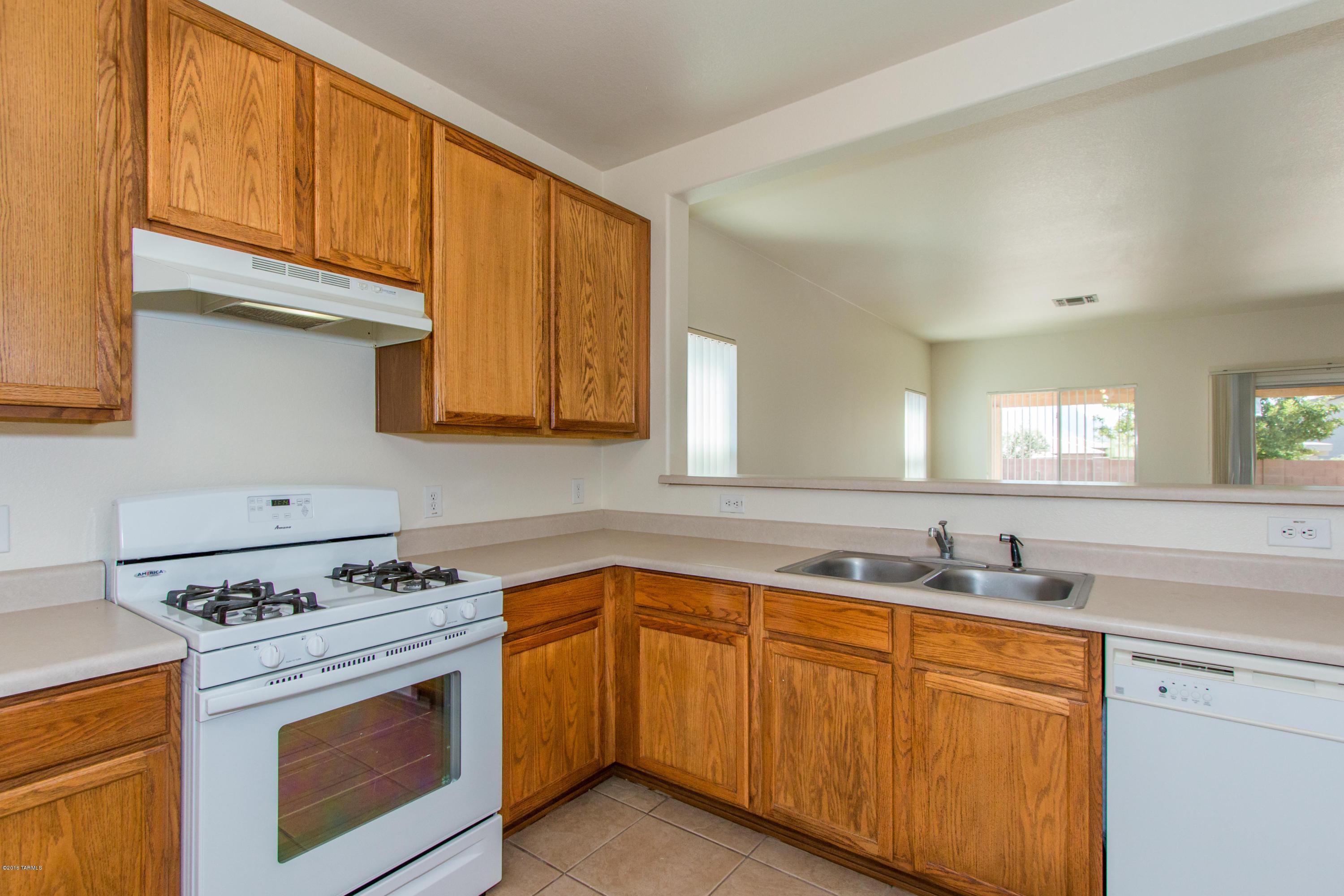 Black Horse (1-411) - Residential