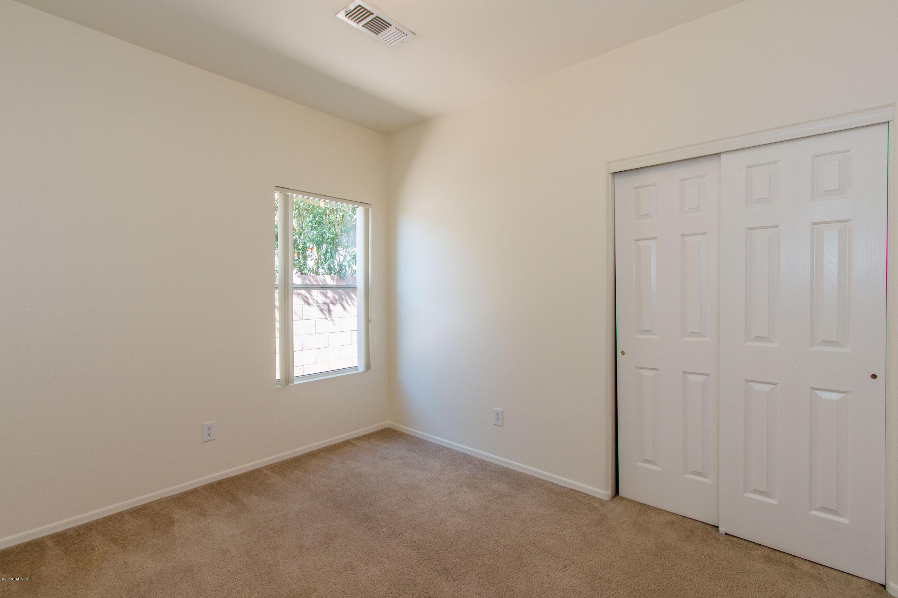 Black Horse (1-411) - Residential