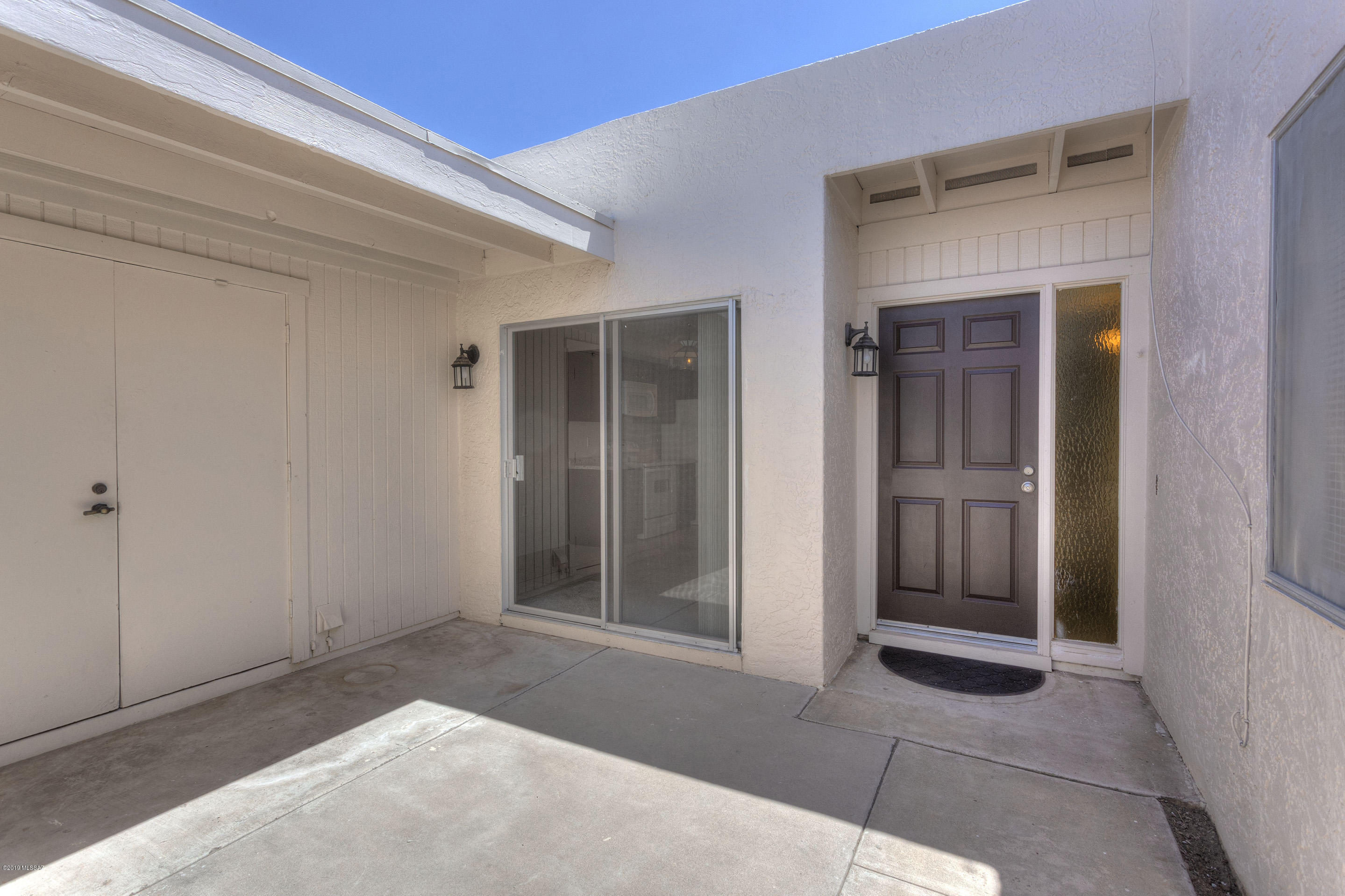 Green Valley Desert Meadows Townhouses (82-197) - Residential