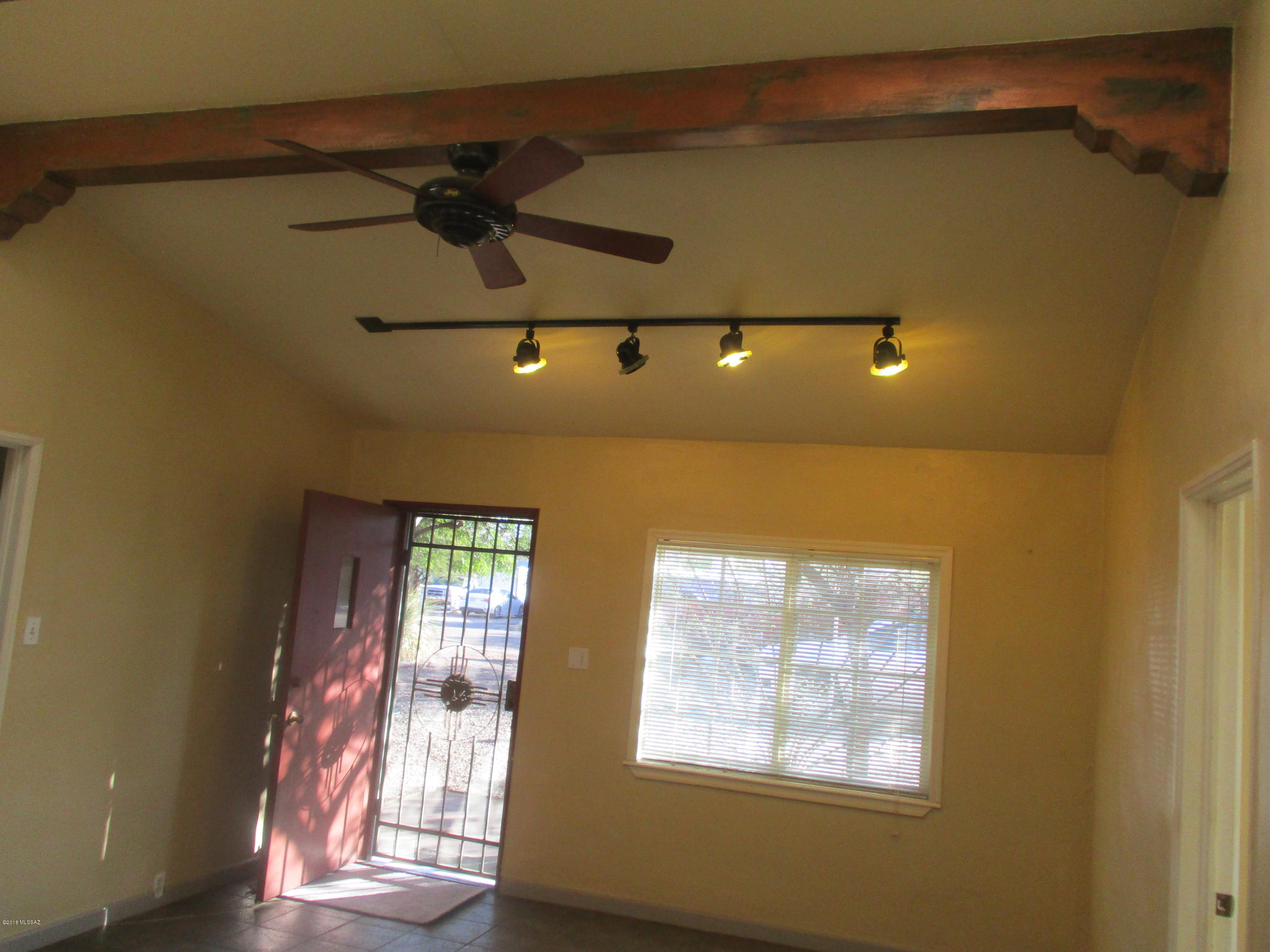 Madelyn Park Annex - Residential Lease