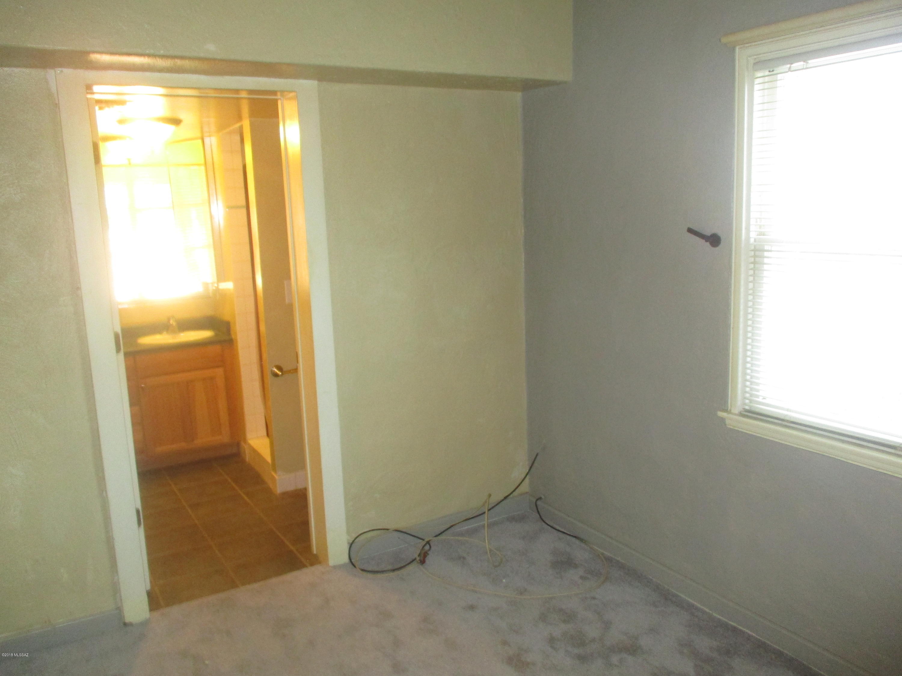 Madelyn Park Annex - Residential Lease